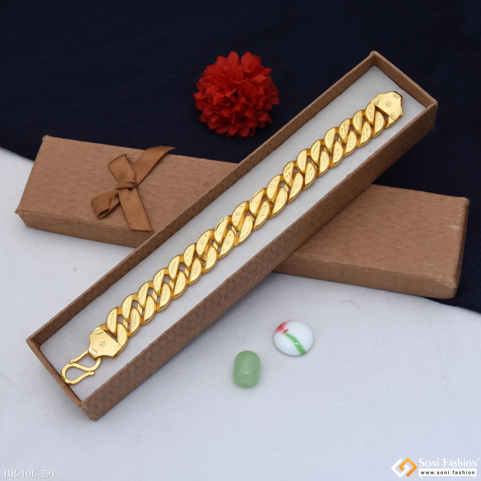 Latest Design Gold Plated Pokal Bracelet for Men - Style E291 - Image 2