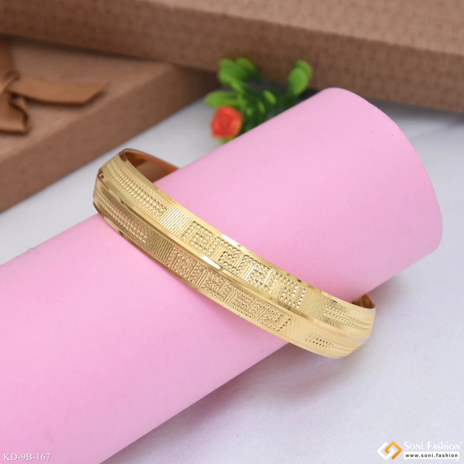 Latest Design Gold Plated Punjabi Kada for Men - Style B167 - Image 3