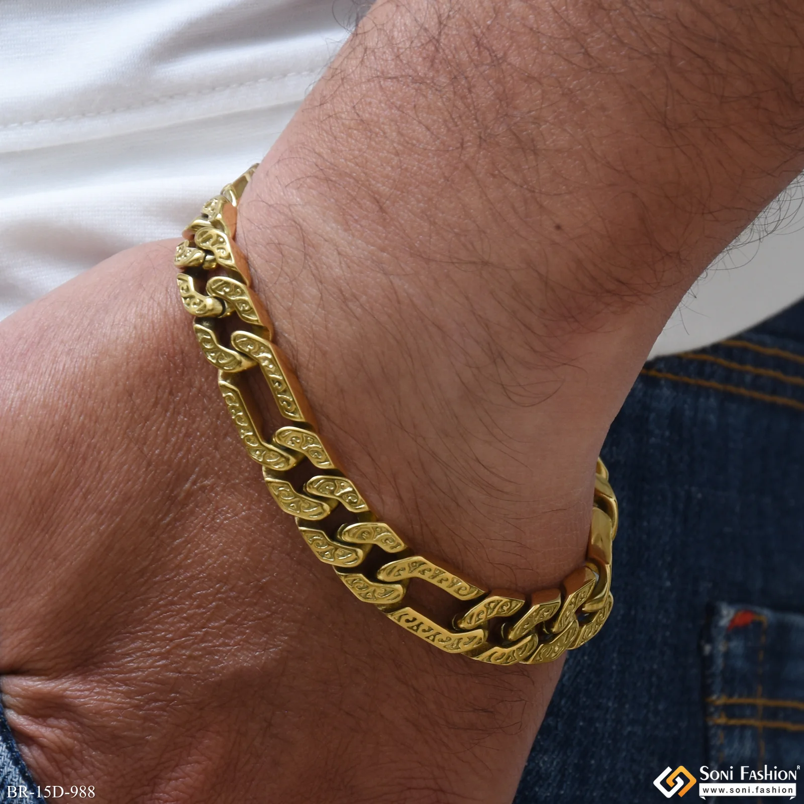 Latest Design Golden Color Cuban Link Bracelet for Men - Style D988 - Image 2