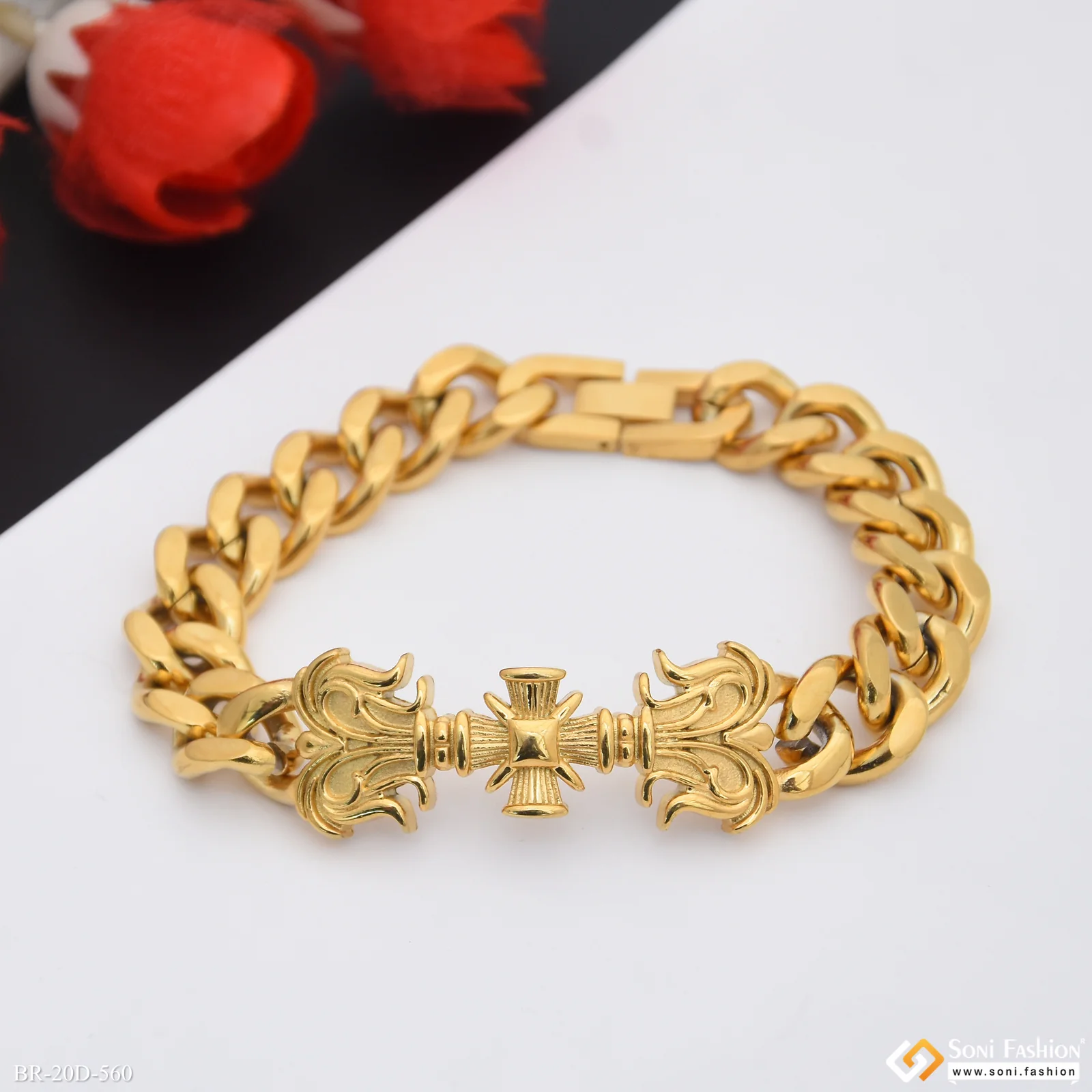 Latest Design Golden Color Stainless Steel Bracelet for Men - Style D560 - Image 5