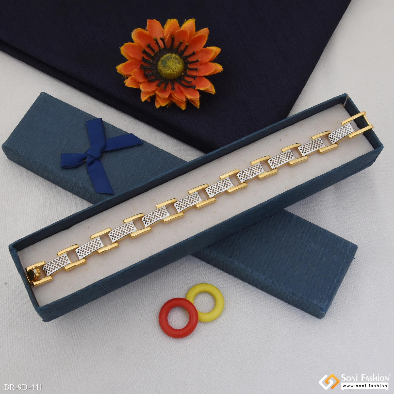 Latest Design Golden & Silver Color Bracelet for Men - Style D441 - Image 3