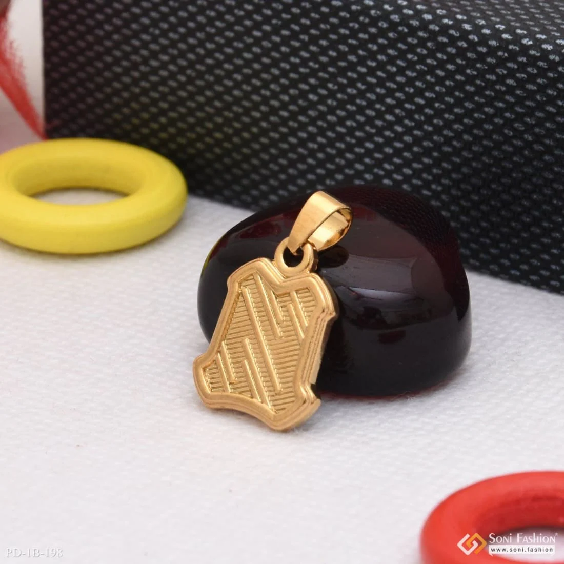 Line Casual Design Premium-grade Quality Golden Color Pendant For Men - Style B198 - Image 6