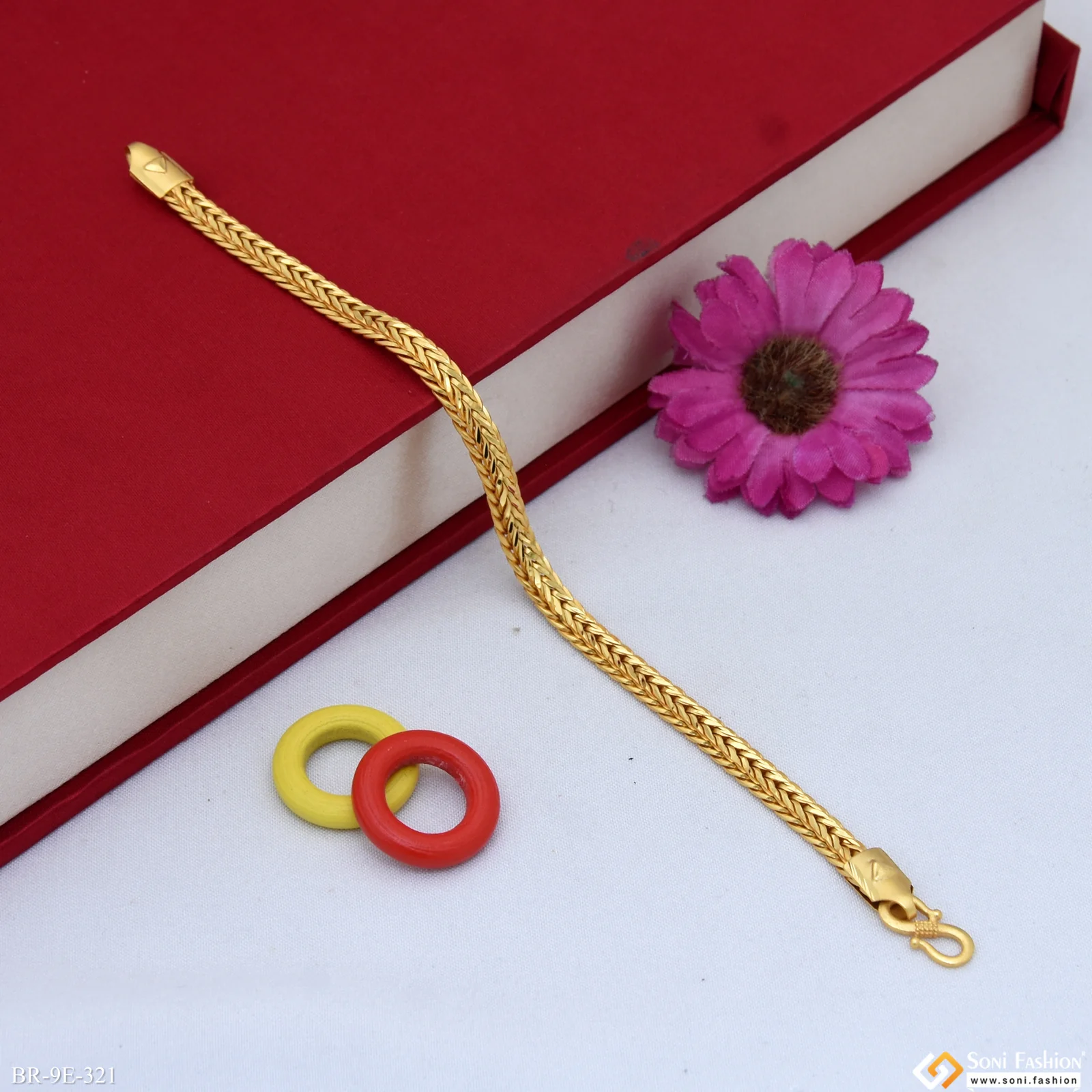 Fabulous Design Gold Plated Bracelet for Men - Style E321 - Image 3