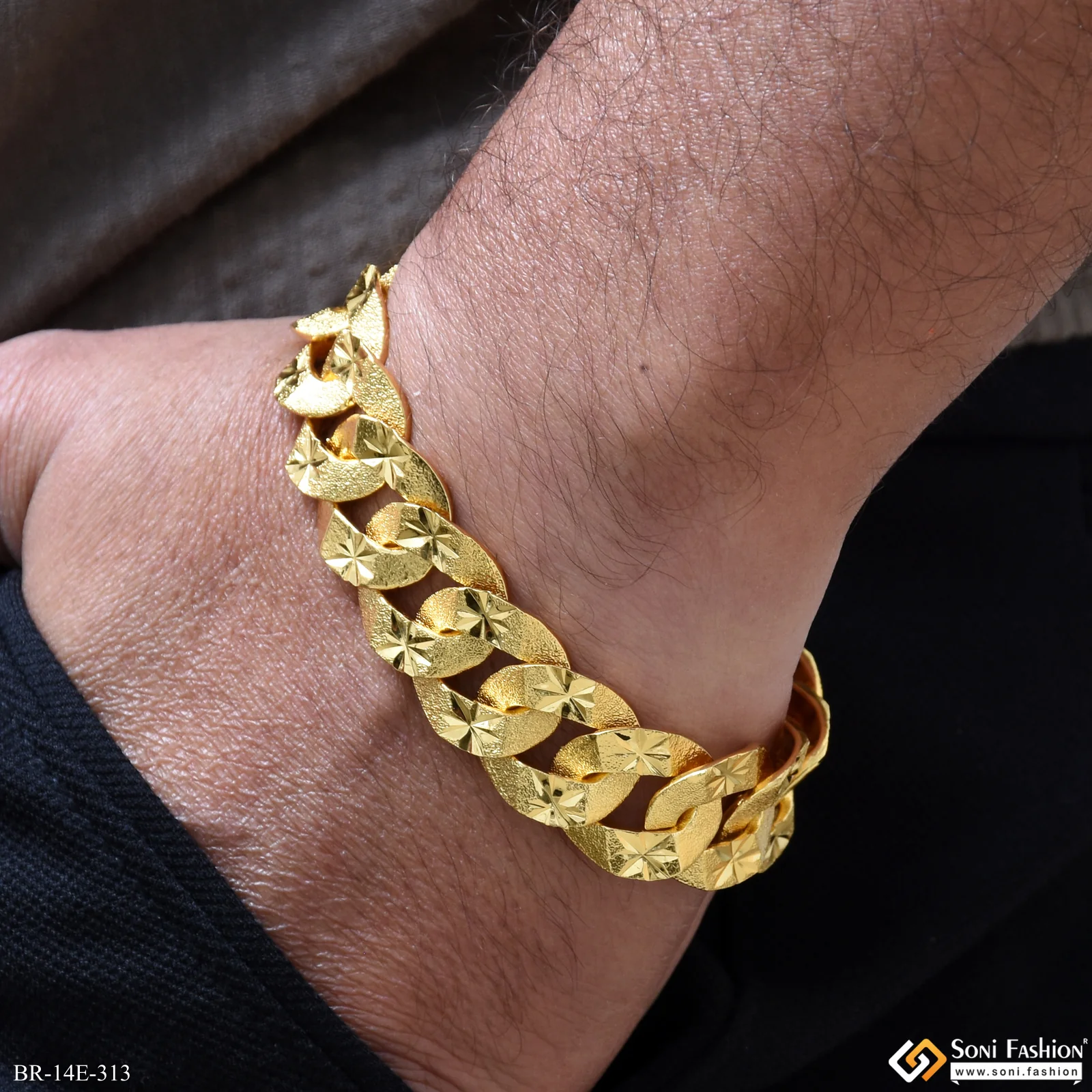 Link Bracelet Latest Design Gold Plated Bracelet for Men - Style E313