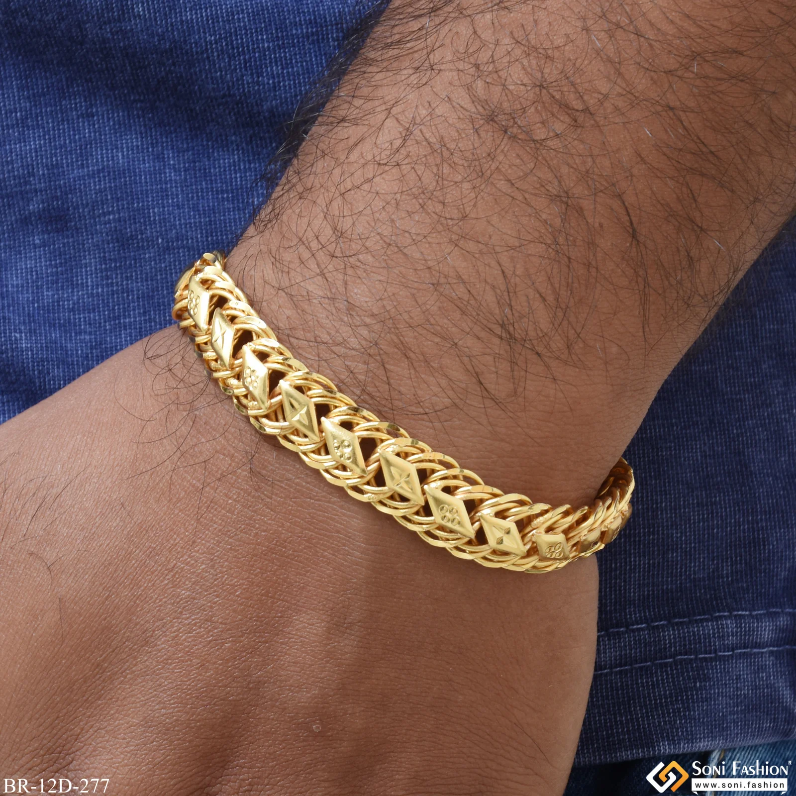 Link Finely Detailed Design Gold Plated Bracelet for Men - Style D277 - Image 2