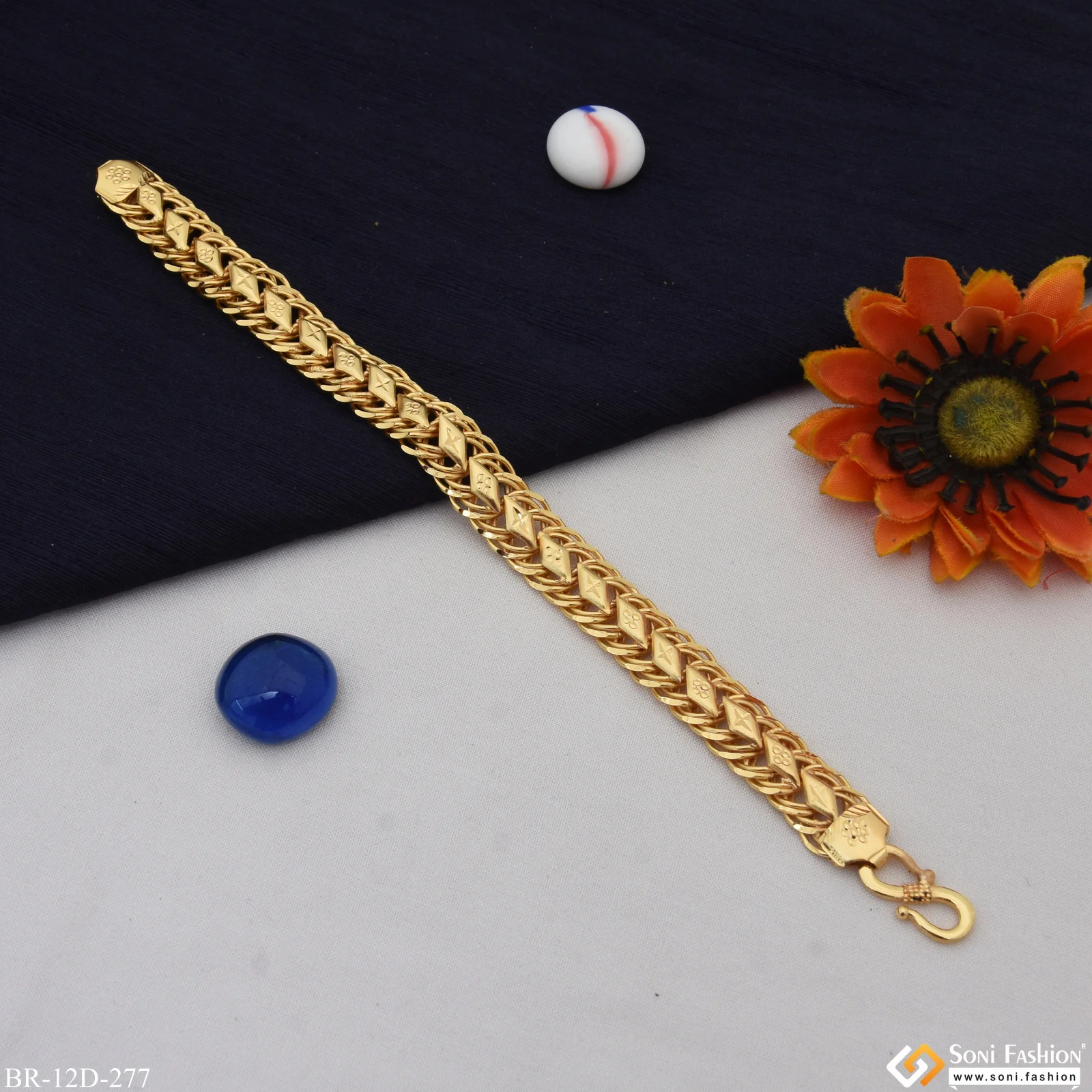 Link Finely Detailed Design Gold Plated Bracelet for Men - Style D277 - Image 4
