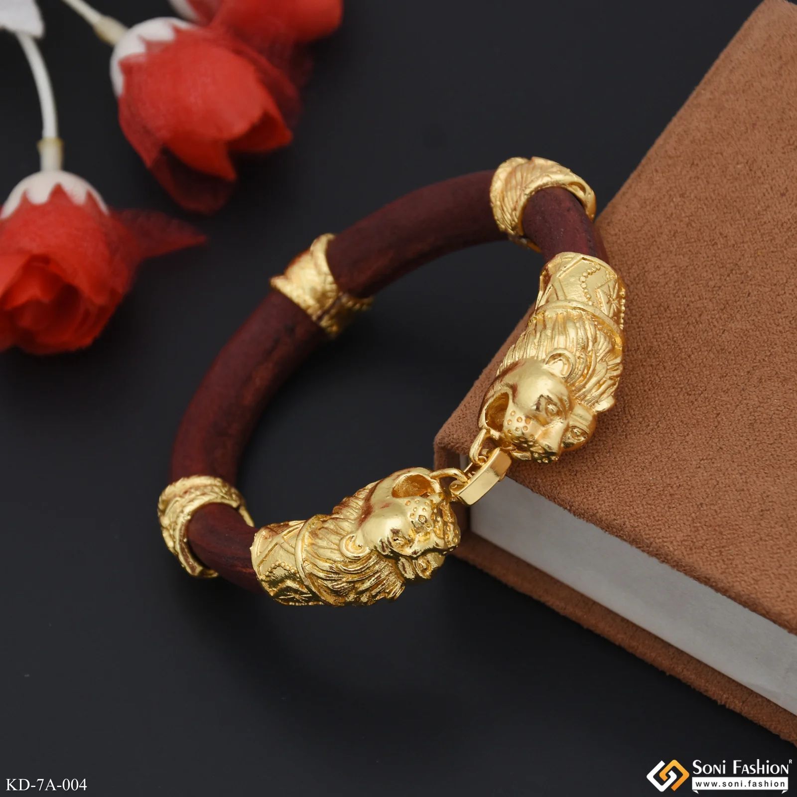 Two-Lion Face Genda Kada Classic Design Leather Gold Plated for Men - Style A004 - Image 6