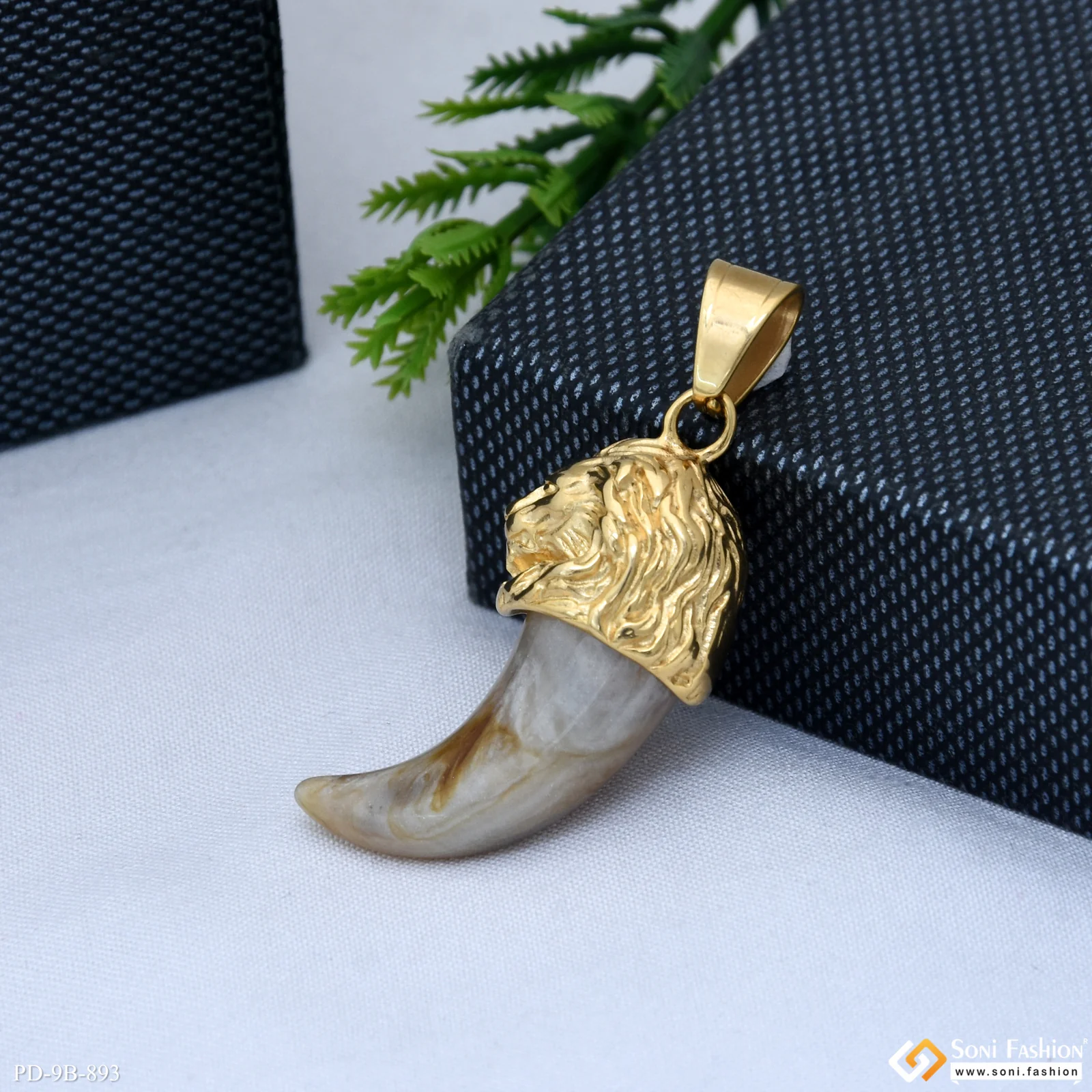 Lion Latest Design Gold Plated Pendant for Men - Style B893 - Image 4