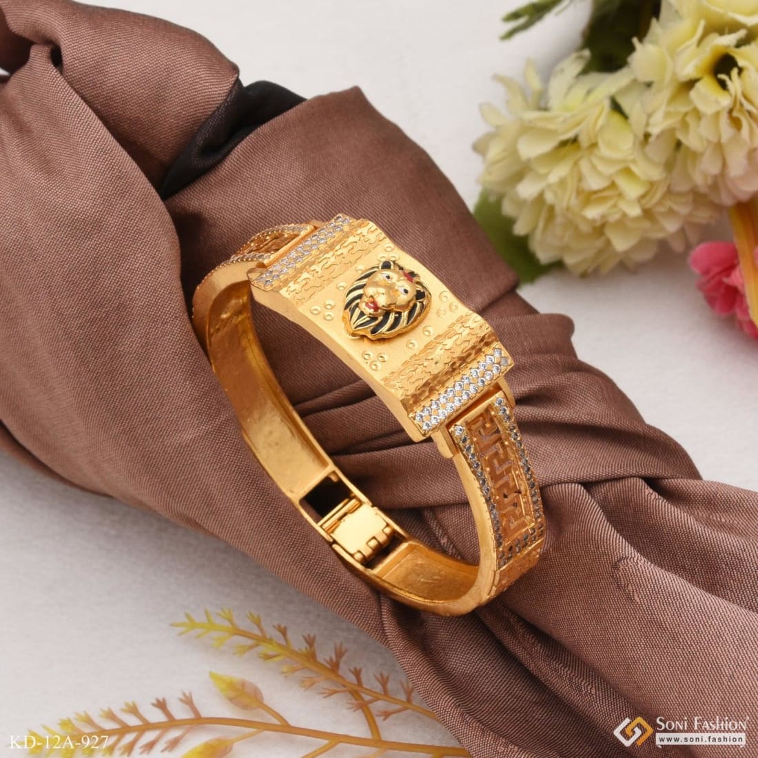 Lion with Diamond High-Quality Eye-Catching Design Kada for Men - Style A927 - Image 2