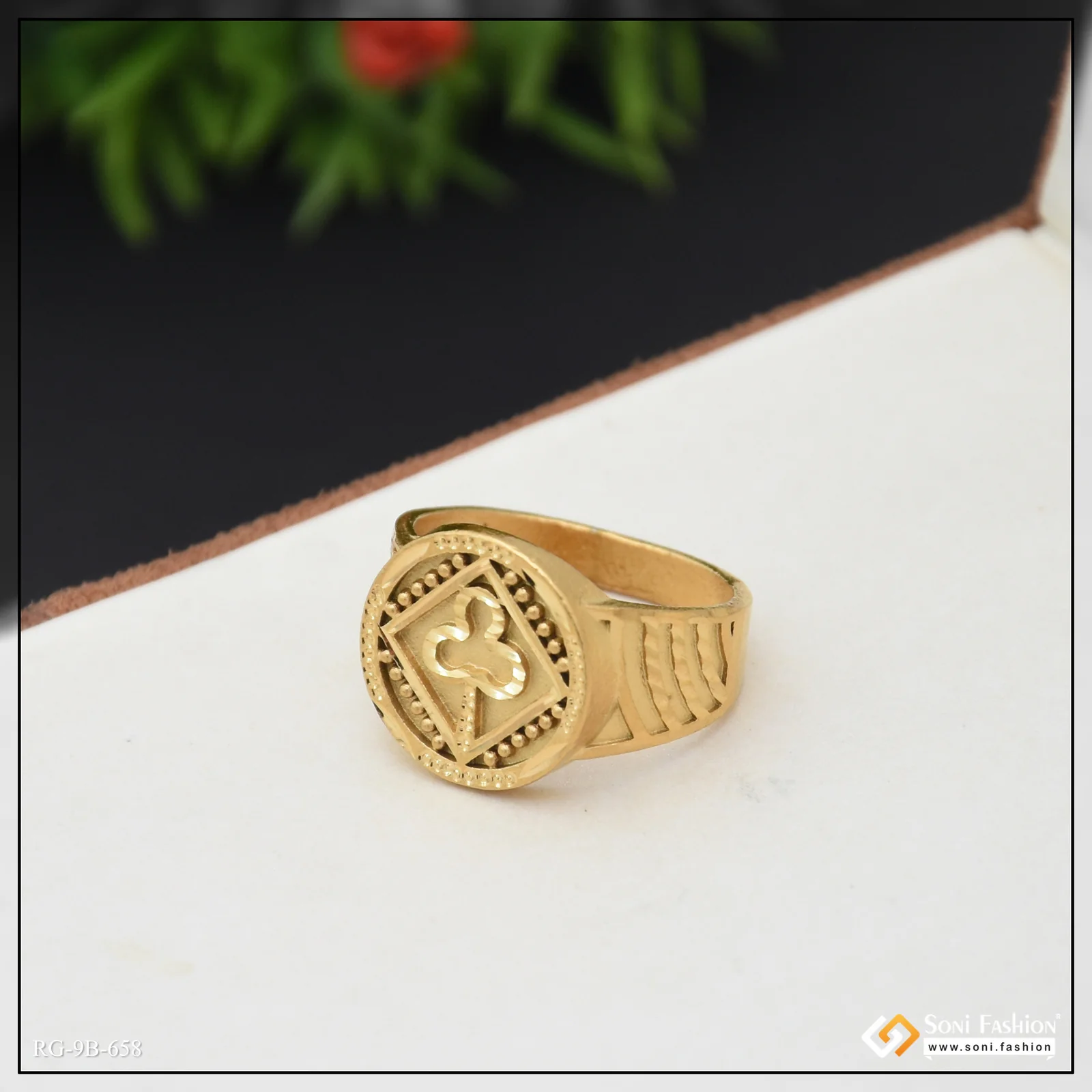 Lovely Design High-Quality Gold Plated Ring for Men - Style B658 - Image 4