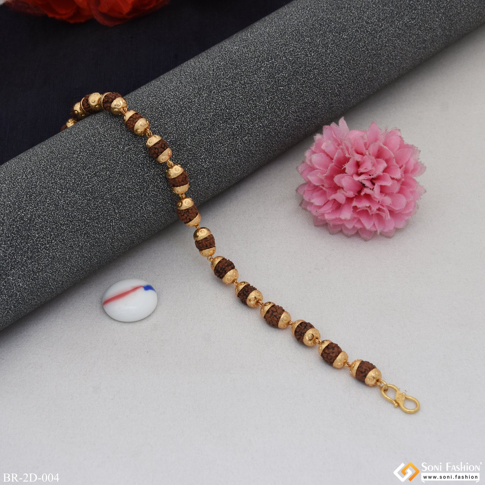 Lovely Design High-Quality Gold Plated Rudraksha Bracelet for Men - Style D004 - Image 3