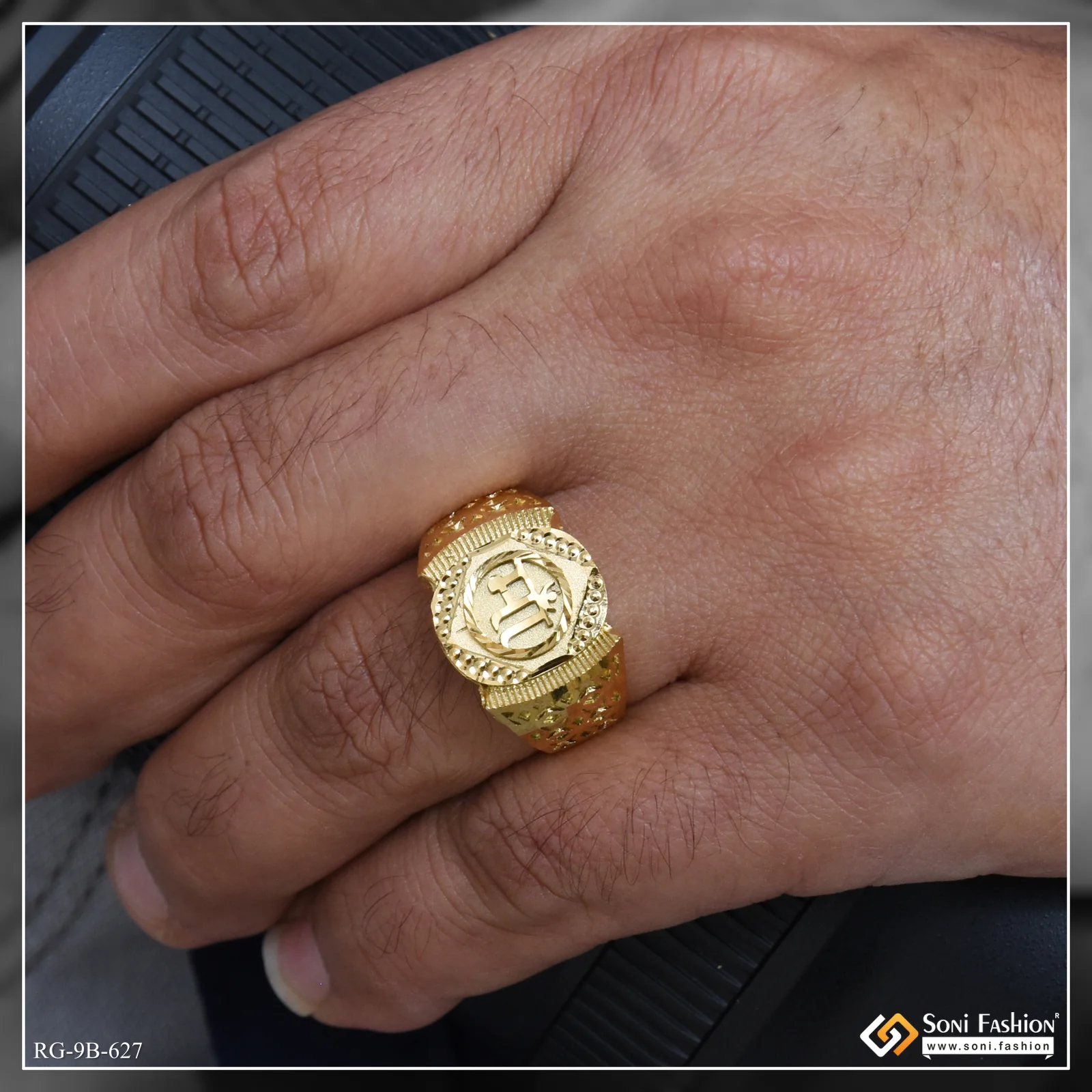 Maa Fabulous Design Gold Plated Ring for Men - Style B627 - Image 3