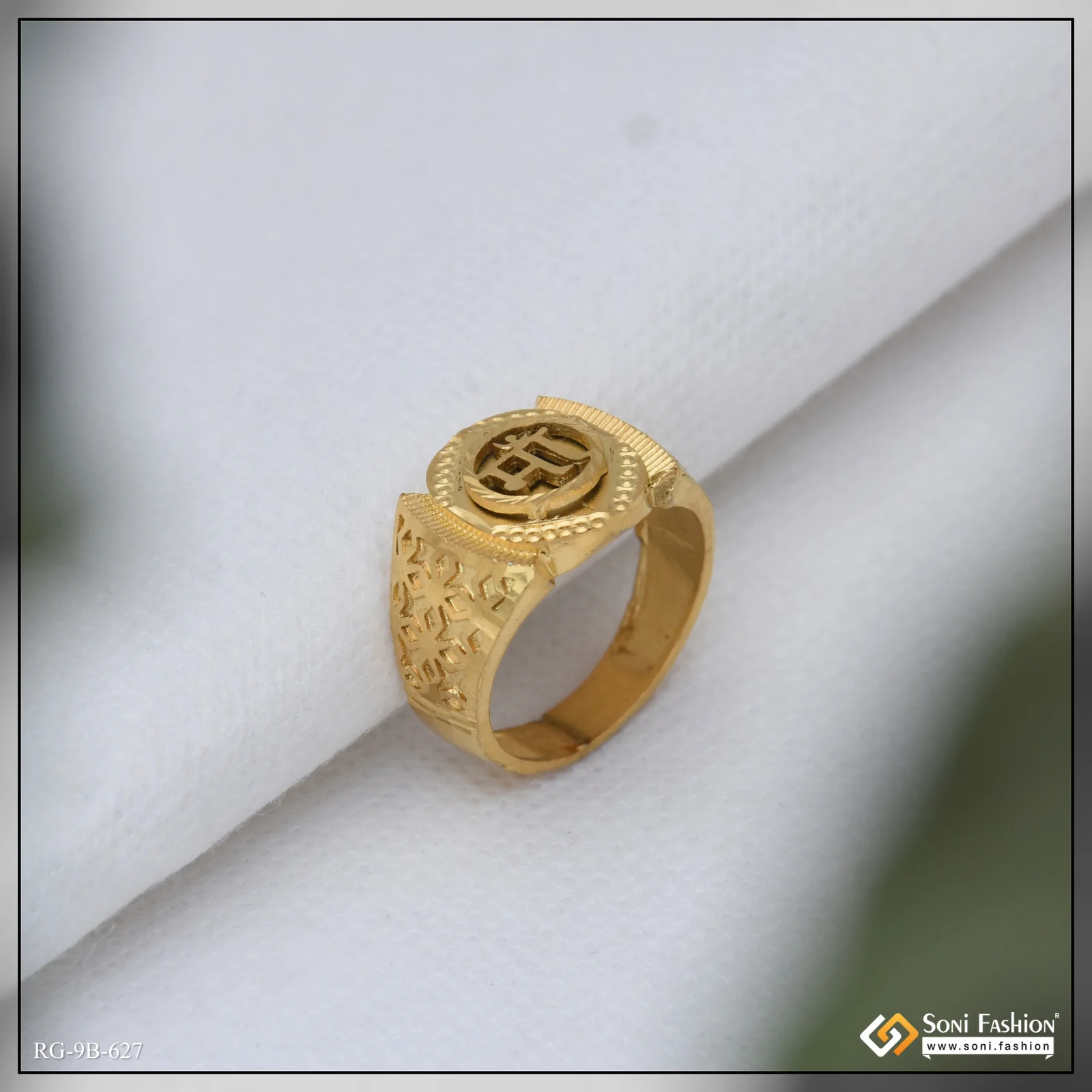 Maa Fabulous Design Gold Plated Ring for Men - Style B627 - Image 5