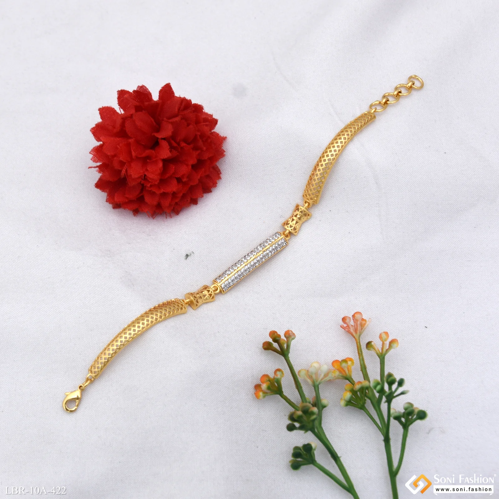 Magnificent Design Gold Plated Bracelet for Ladies - Style A422 - Image 4