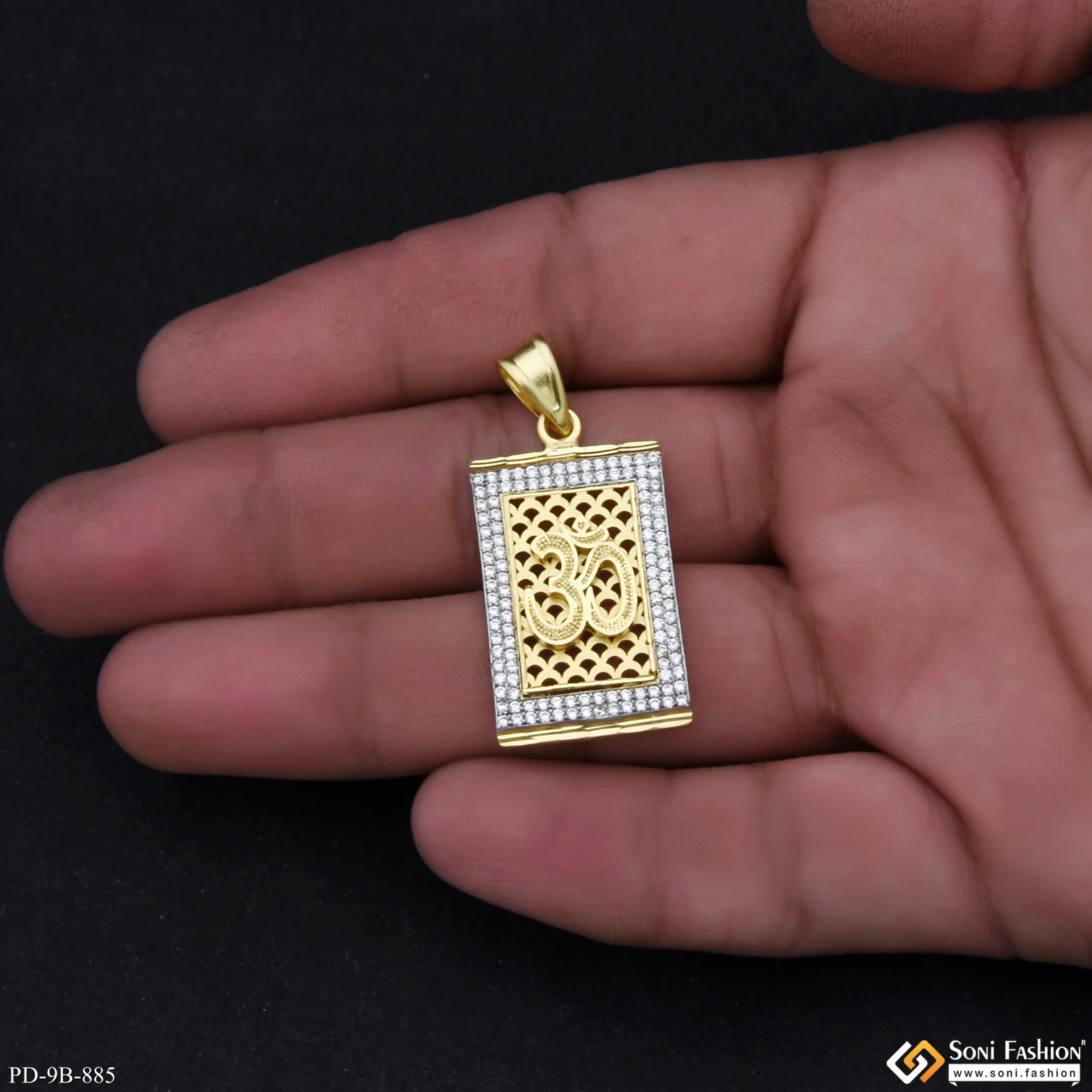 Om Awesome Design Gold Plated Pendant for Men - Style B885