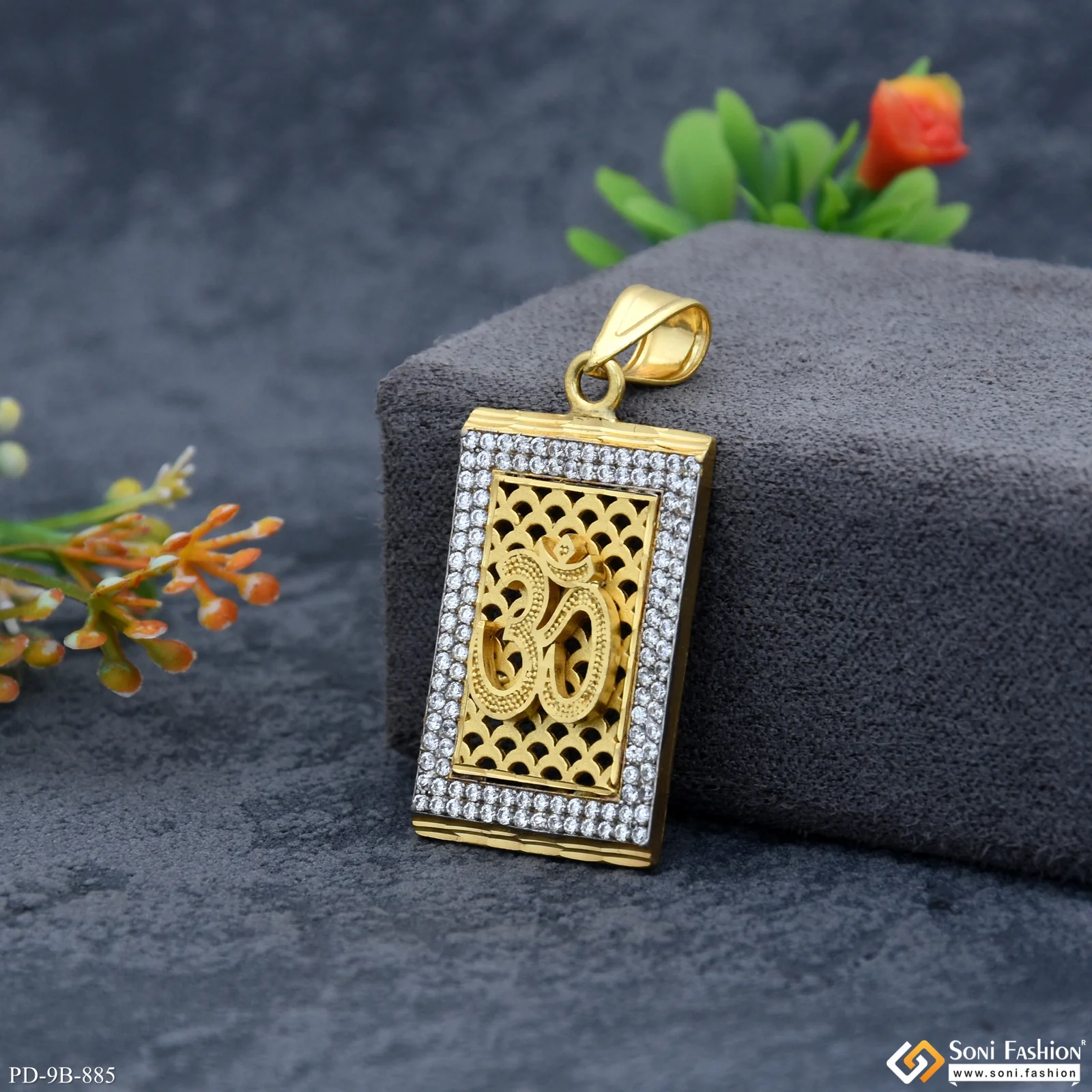 Om Awesome Design Gold Plated Pendant for Men - Style B885 - Image 2