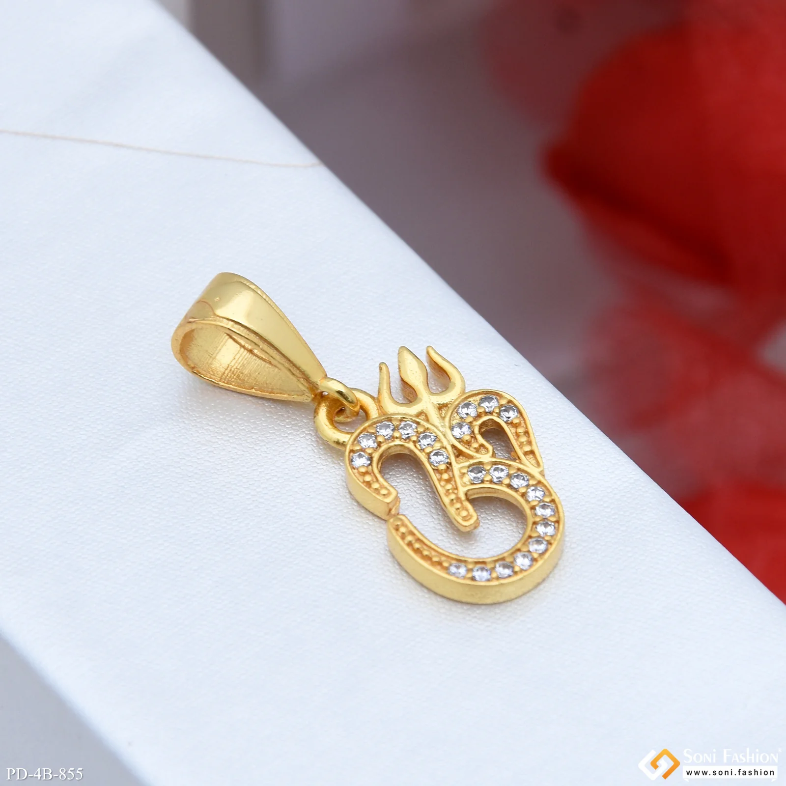 Om Delicate Design Gold Plated Pendant for Men - Style B855 - Image 4