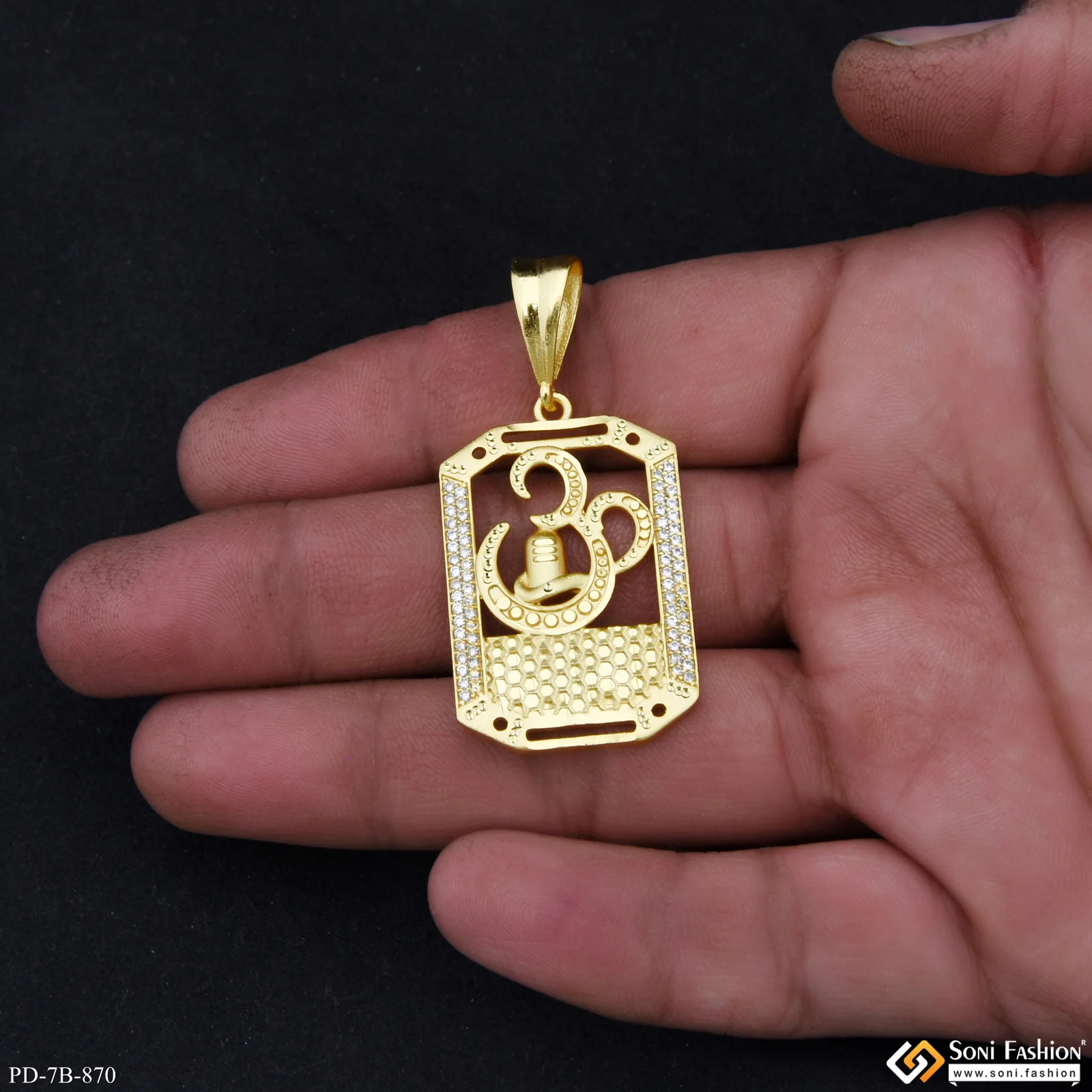 Om Fashionable Design Gold Plated Pendant for Men - Style B870