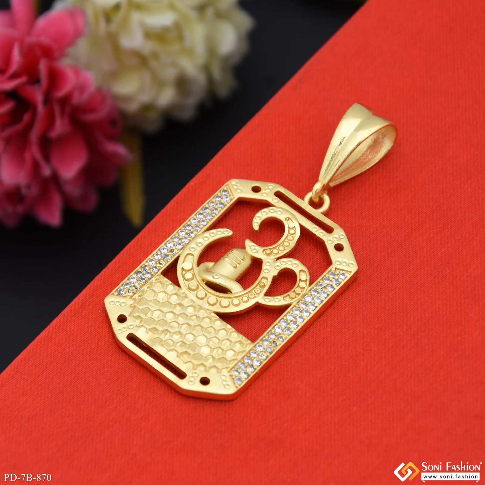 Om Fashionable Design Gold Plated Pendant for Men - Style B870 - Image 5