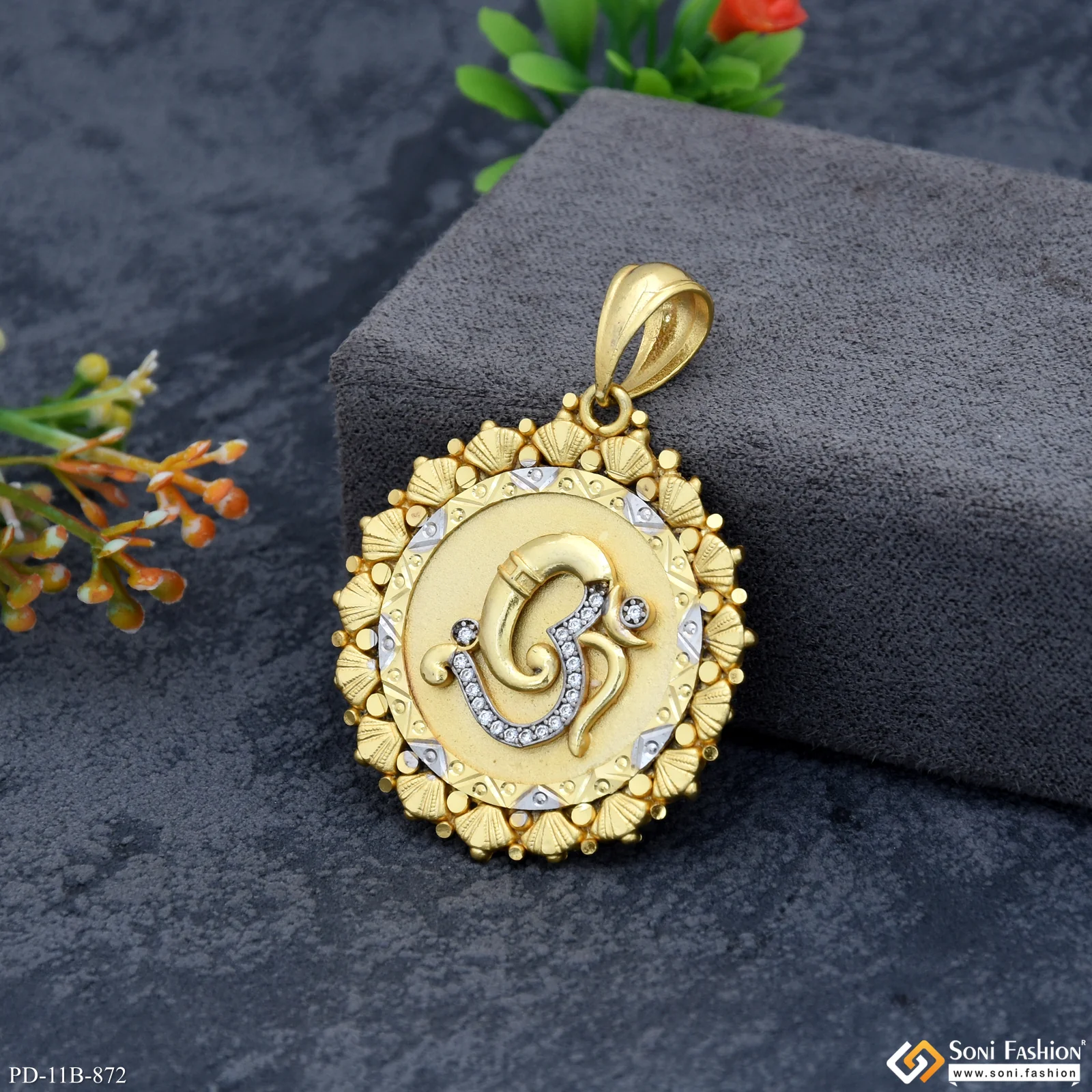 Om Latest Design Gold Plated Pendant for Men - Style B872 - Image 2