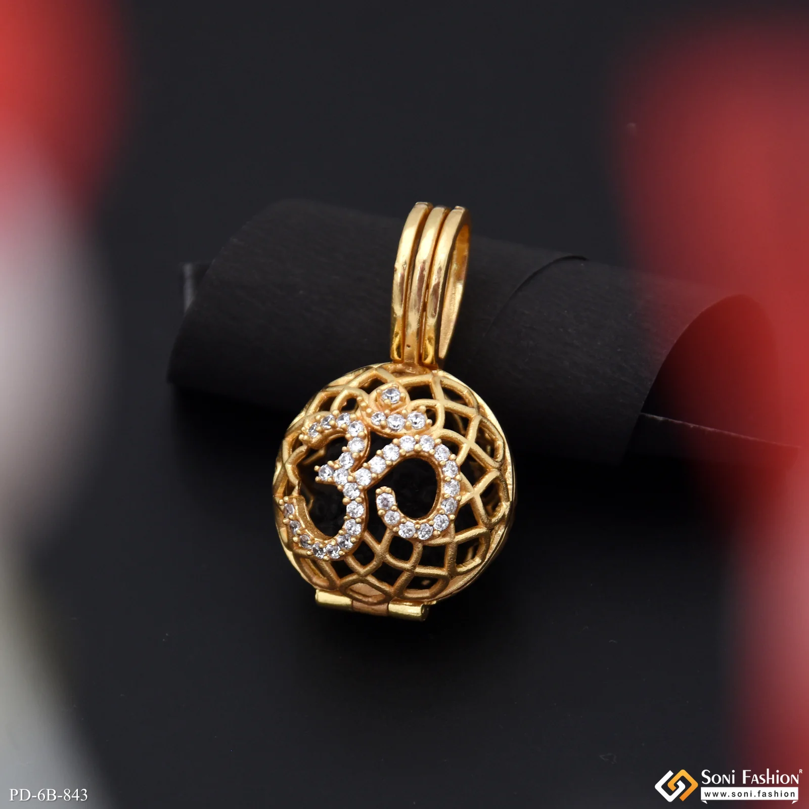 Om Latest Design Gold Plated Rudraksha Pendant for Men - Style B843 - Image 6