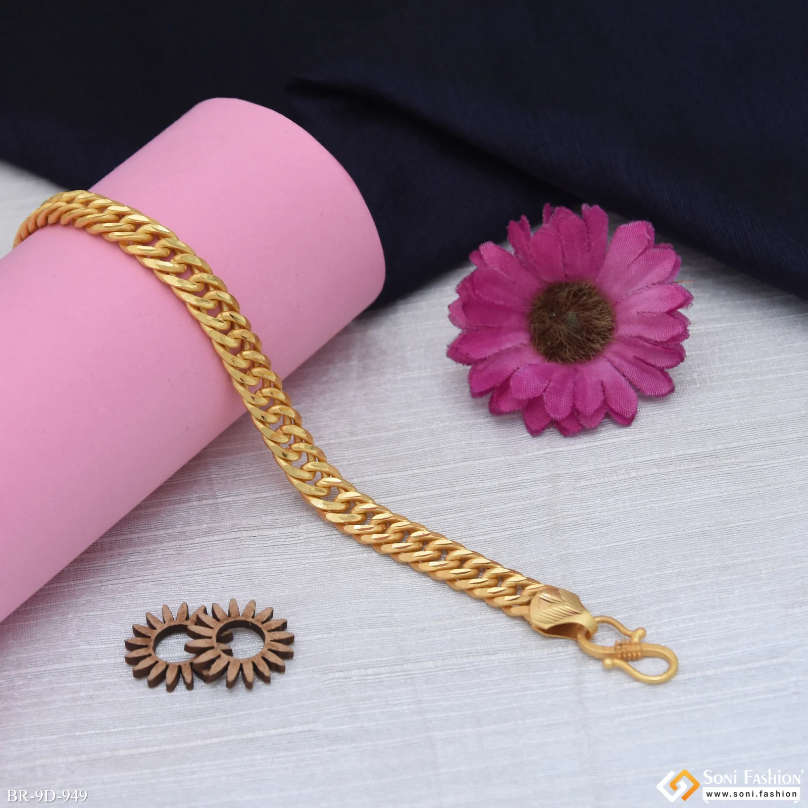 Popular Design Gold Plated Link Bracelet for Men - Style D949 - Image 3