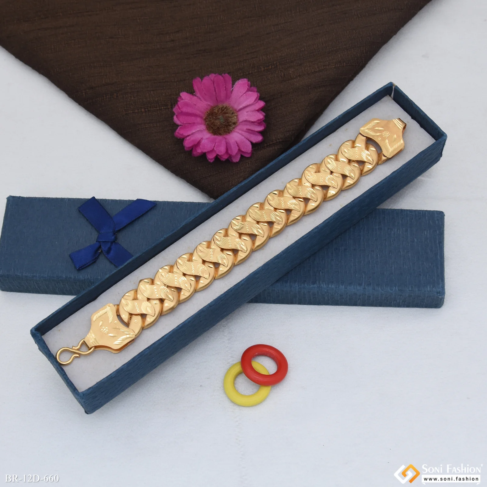 Popular Design Gold Plated Pokal Bracelet for Men - Style D660 - Image 4