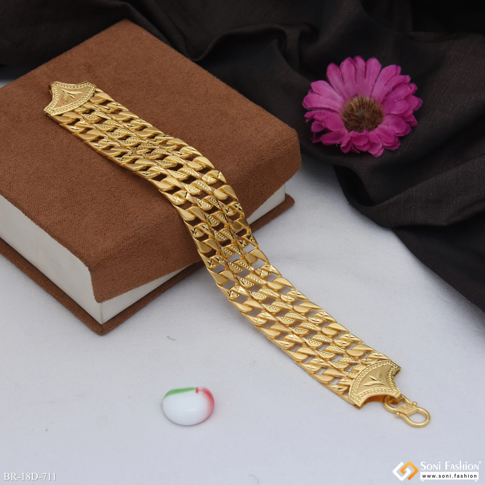 Popular Design Gold Plated Pokal Bracelet for Men - Style D711 - Image 4