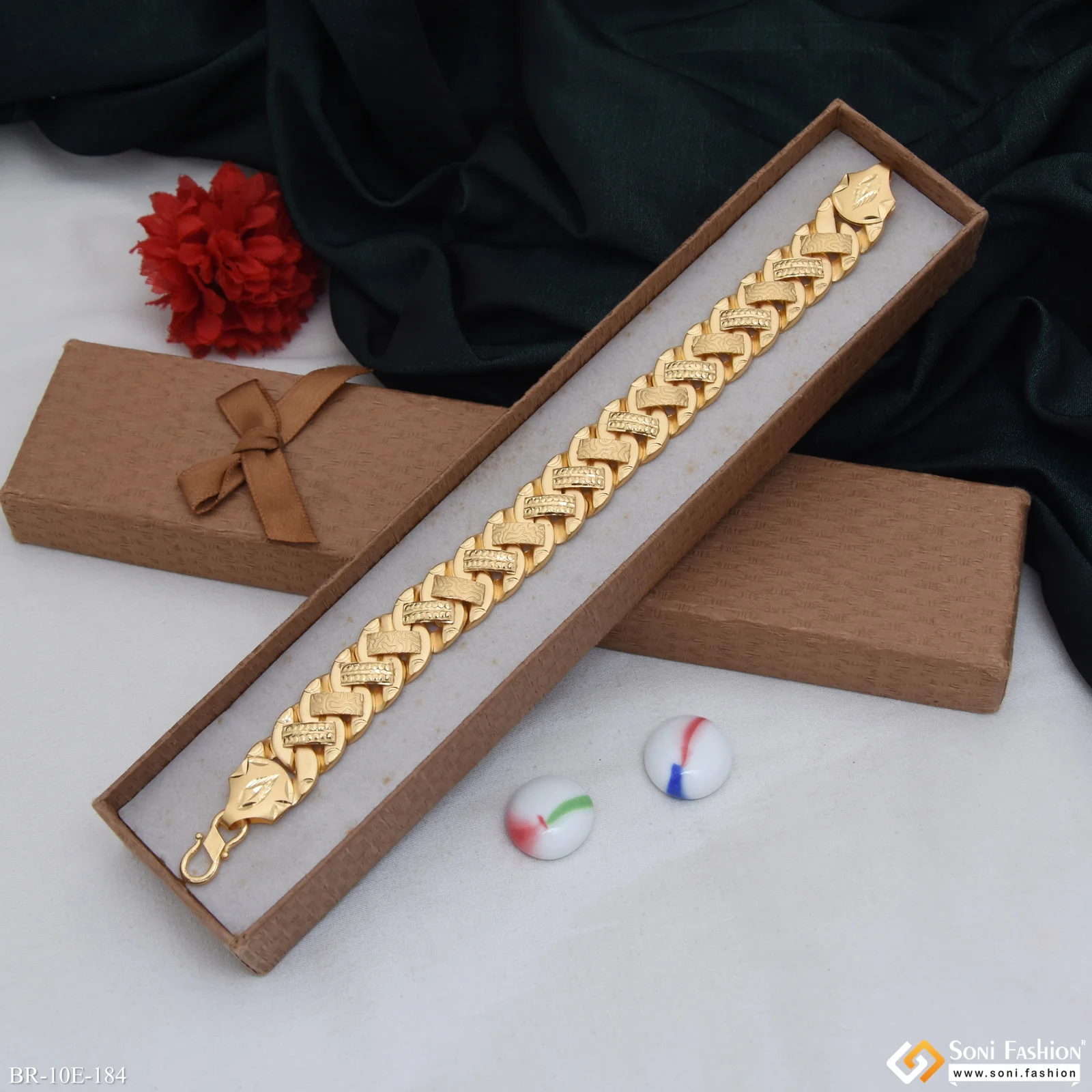 Popular Design Gold Plated Pokal Bracelet for Men - Style E184 - Image 2