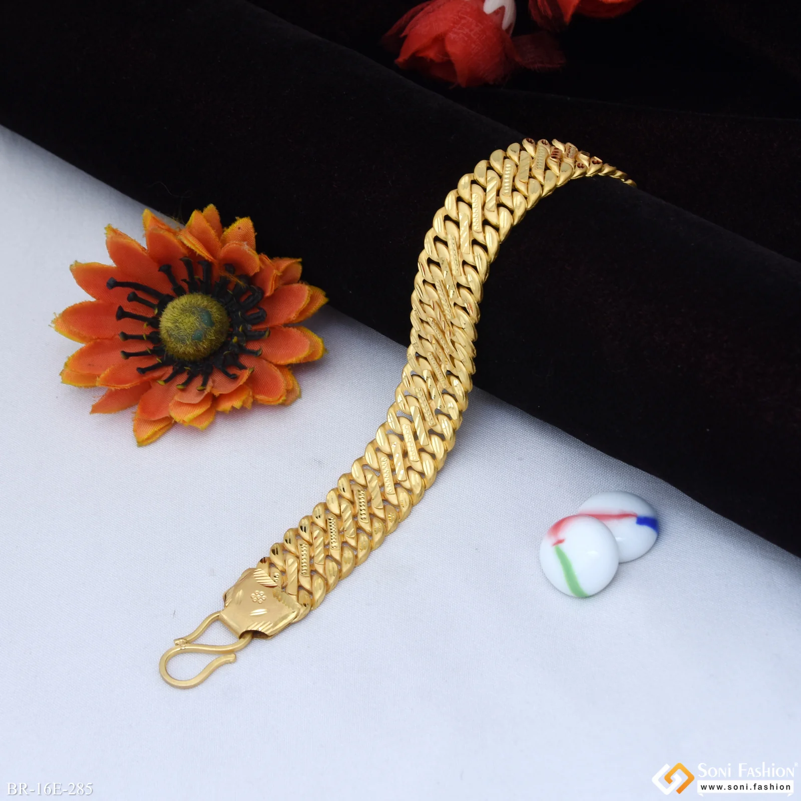 Popular Design Gold Plated Pokal Bracelet for Men - Style E285 - Image 3