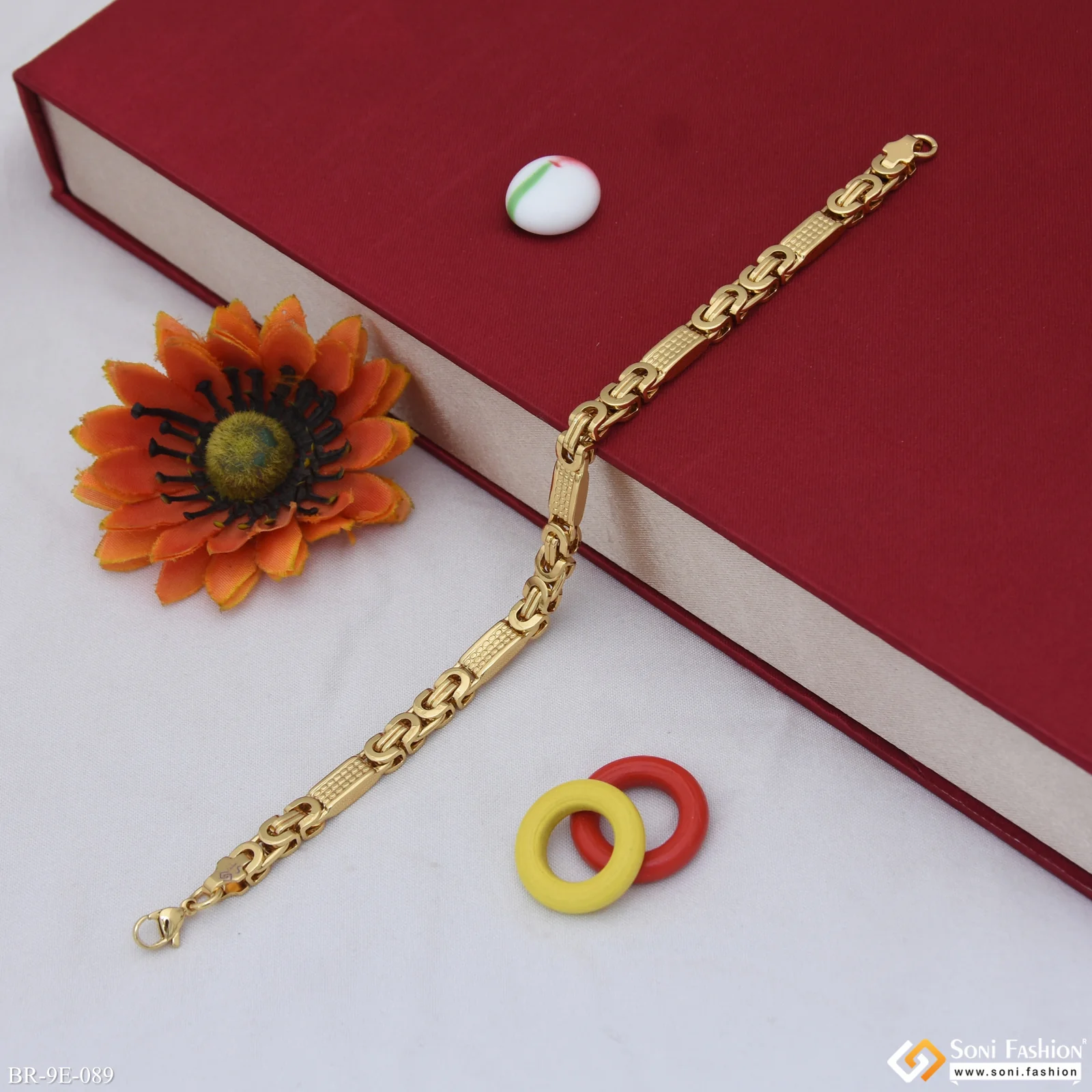 Popular Design Golden Color Stainless Steel Bracelet for Men - Style E089 - Image 3