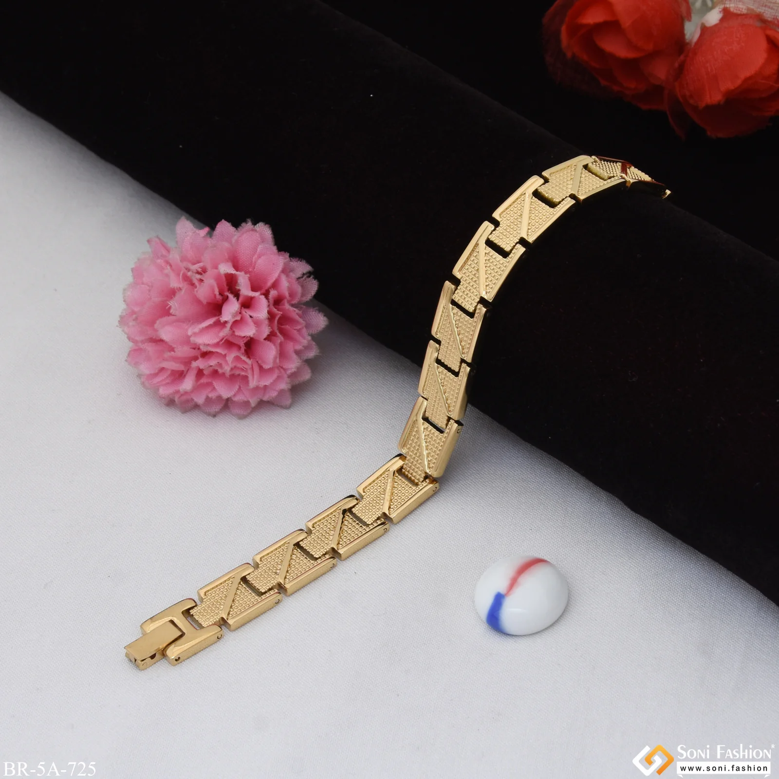 Premium High Durable Gold Plated Looser Bracelet For Men - Style A725 - Image 4