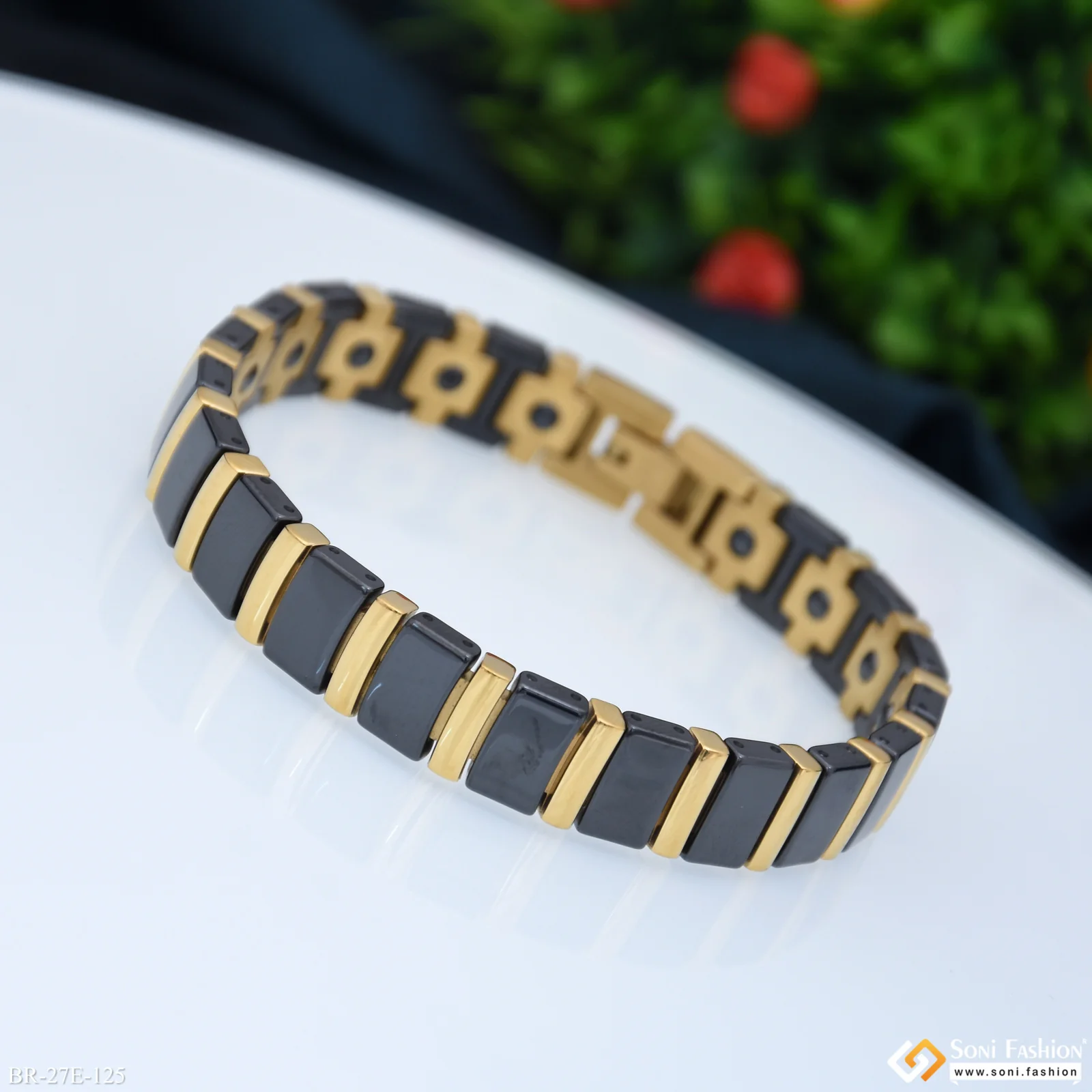 Prominent Design Black & Golden Color Ceramic Bracelet for Men - Style E125 - Image 3