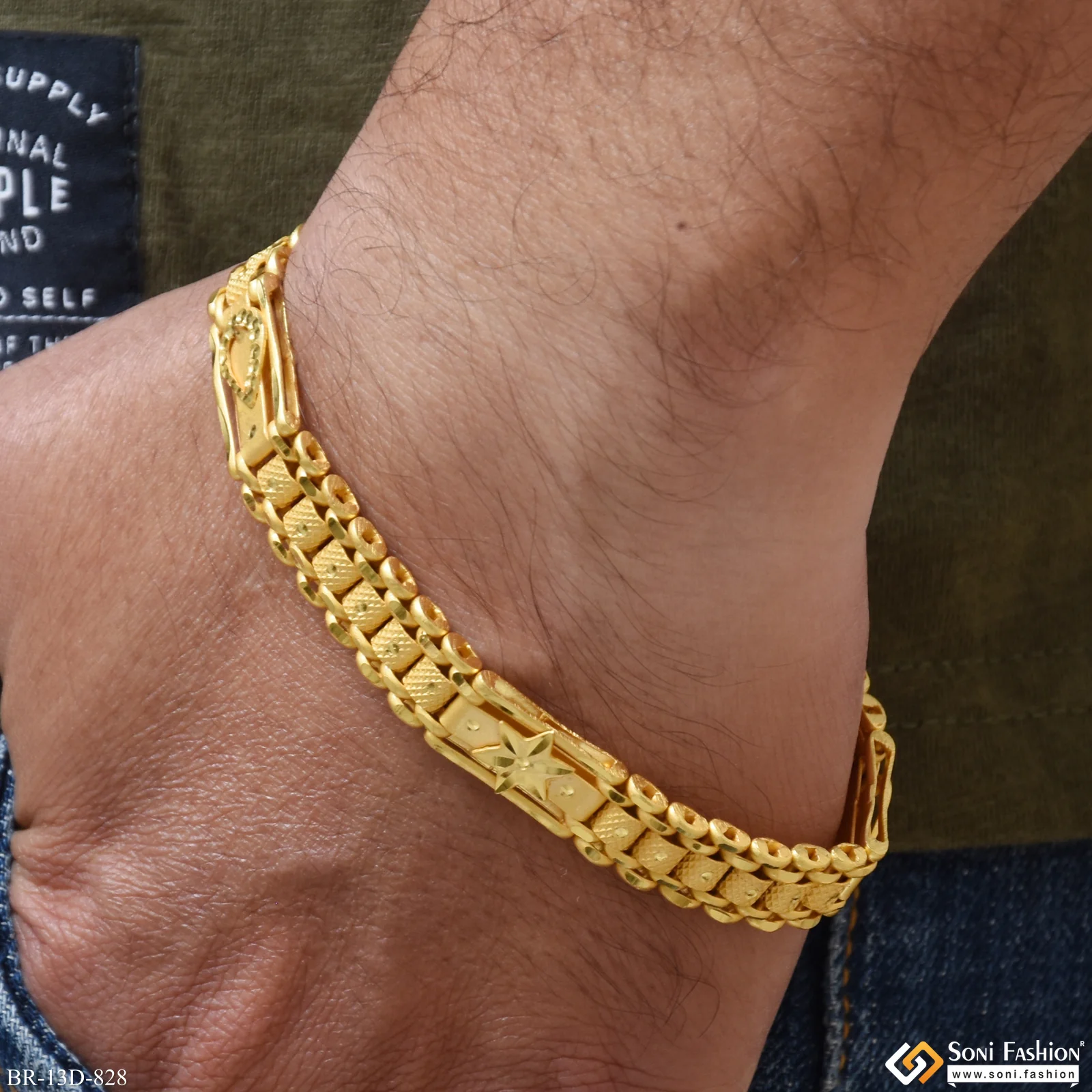 Prominent Design Gold Plated Box Bracelet for Men - Style D828 - Image 2