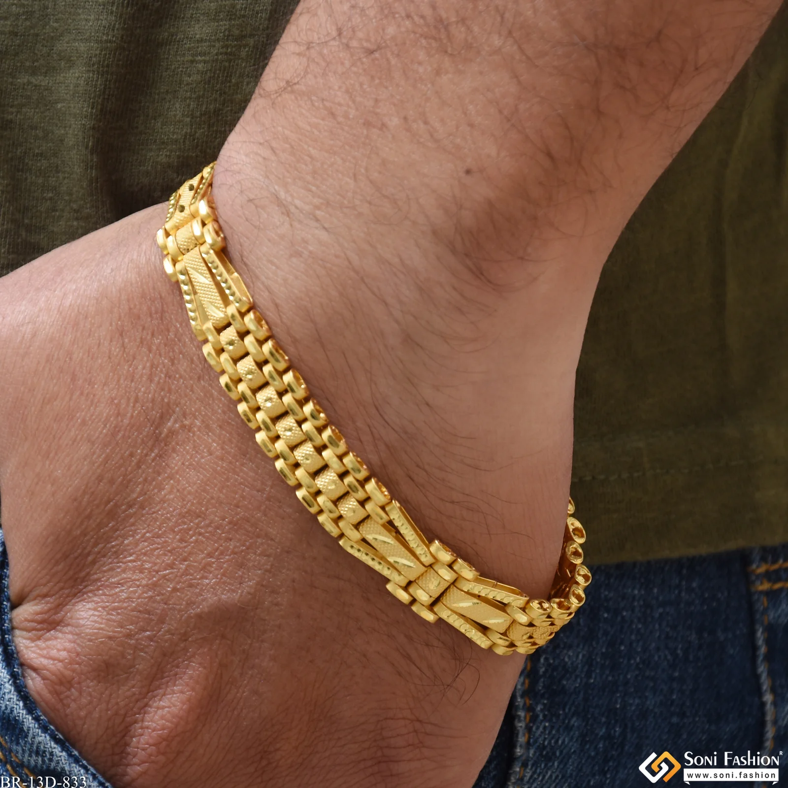 Prominent Design Gold Plated Box Bracelet for Men - Style D833 - Image 2