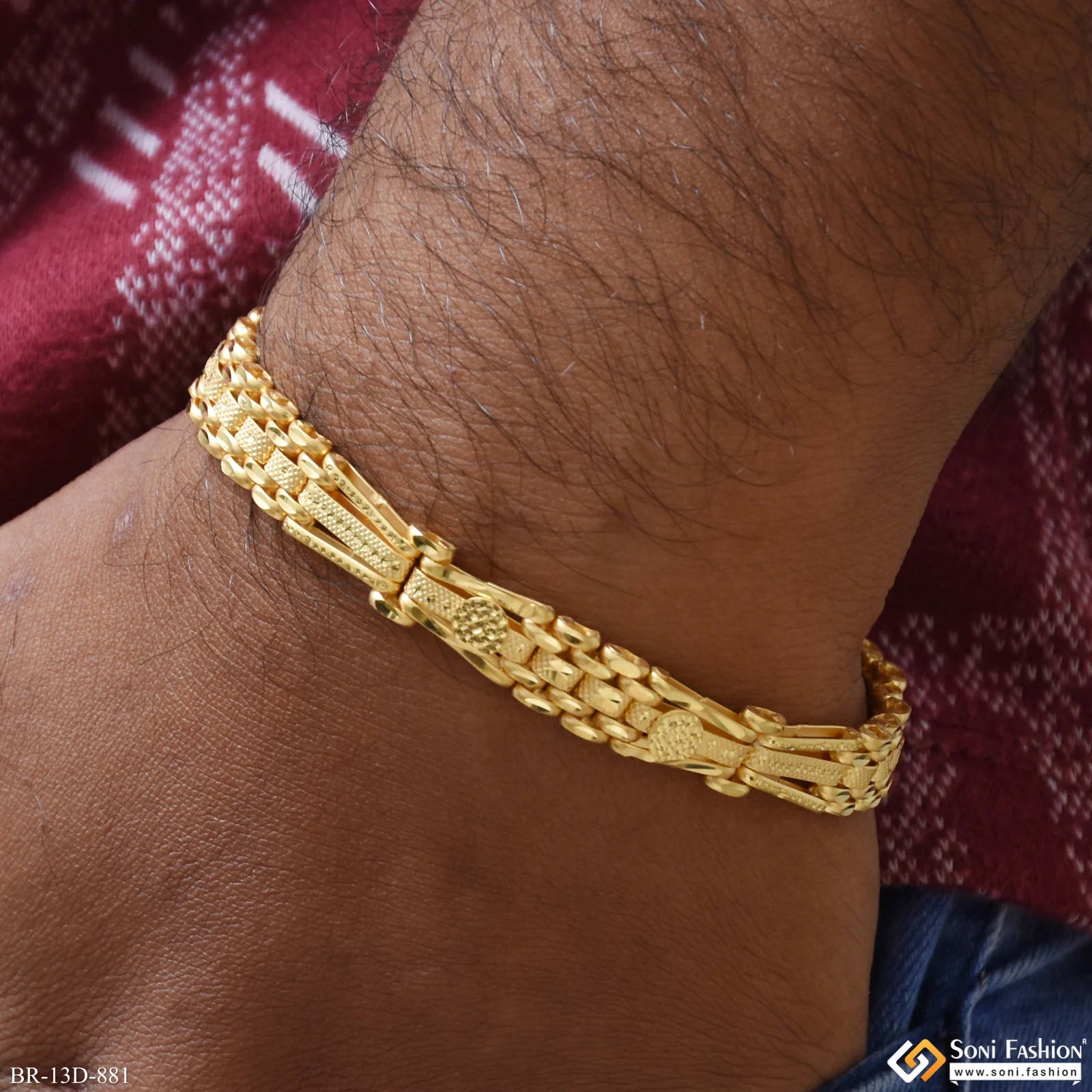 Prominent Design Gold Plated Box Bracelet for Men - Style D881 - Image 2
