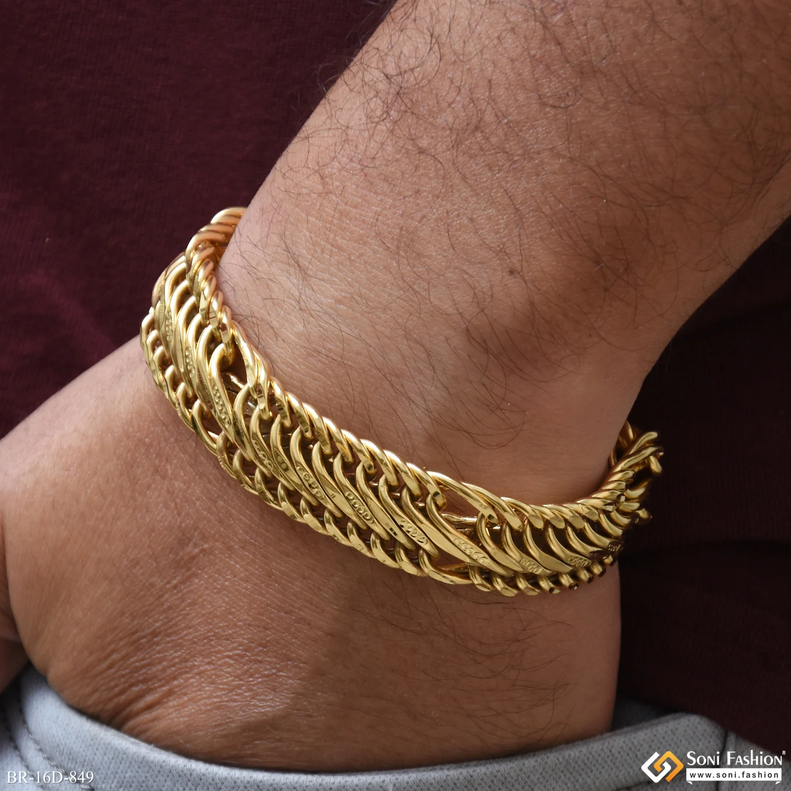 Prominent Design Gold Plated Link Bracelet for Men - Style D849