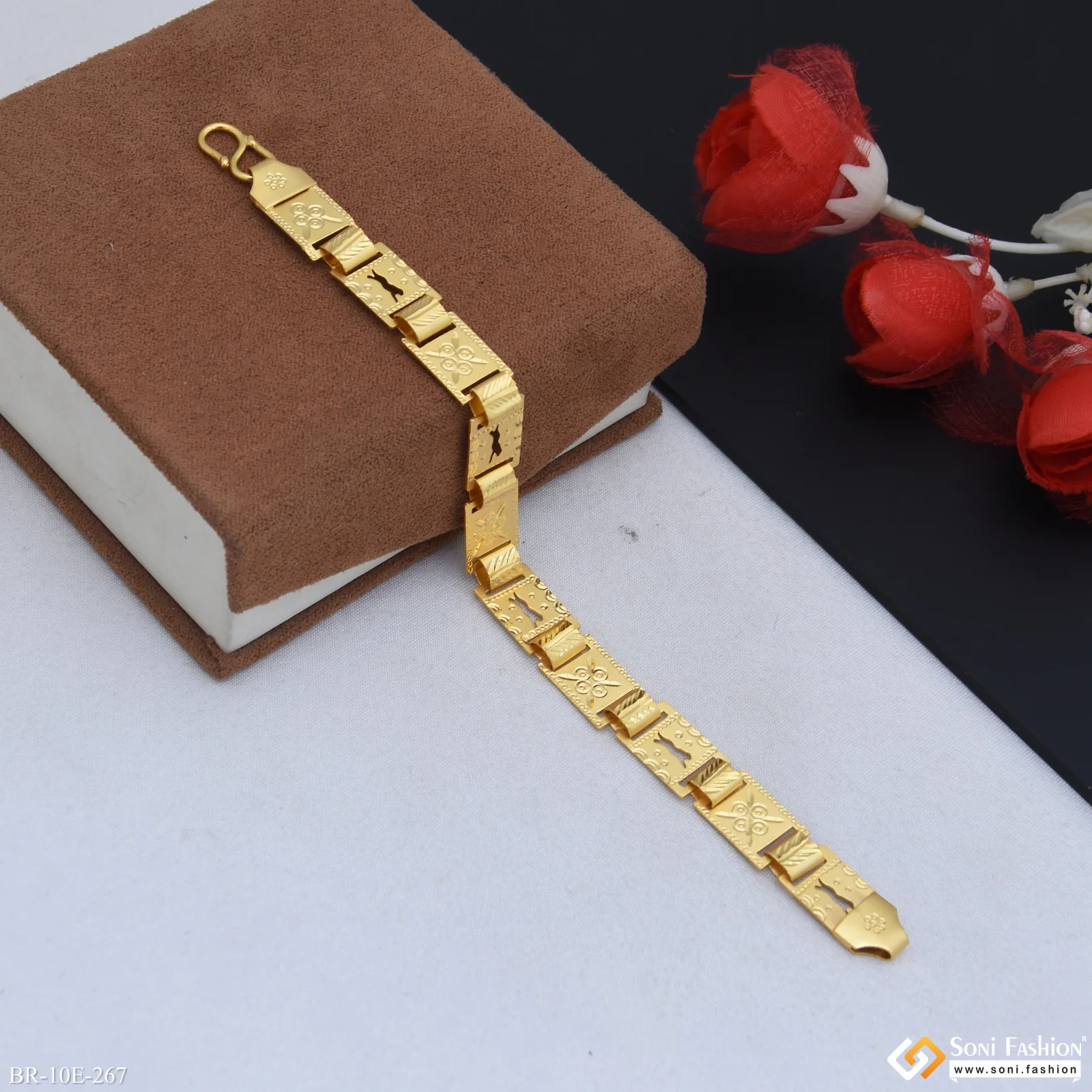 Prominent Design Gold Plated Rectangle Cube Bracelet for Men - Style E267 - Image 4