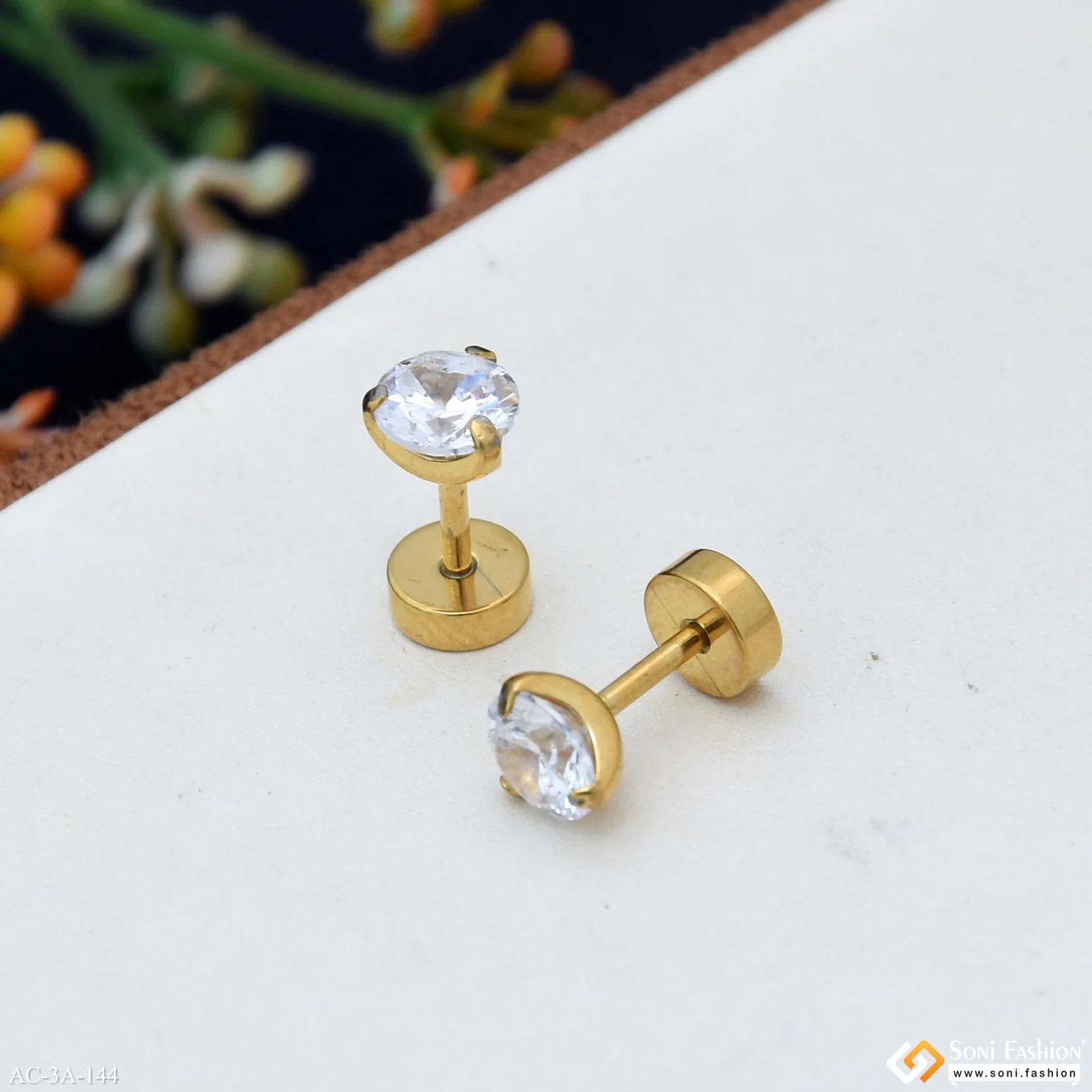 Prominent Design Golden Color Stud Earring for Men (2 Pc) - Style A144 - Image 4
