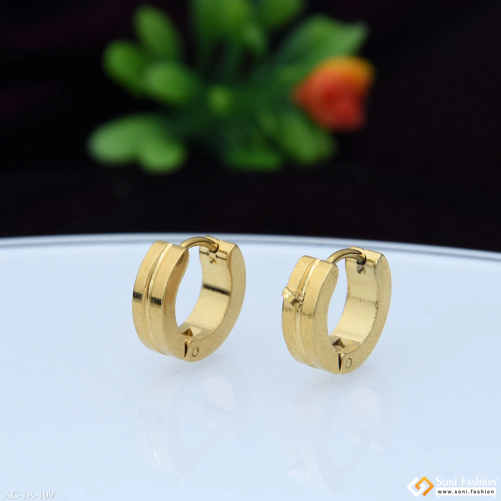 Prominent Design Stainless Steel Stud Earring for Men (2 Pc) - Style A109 - Image 4