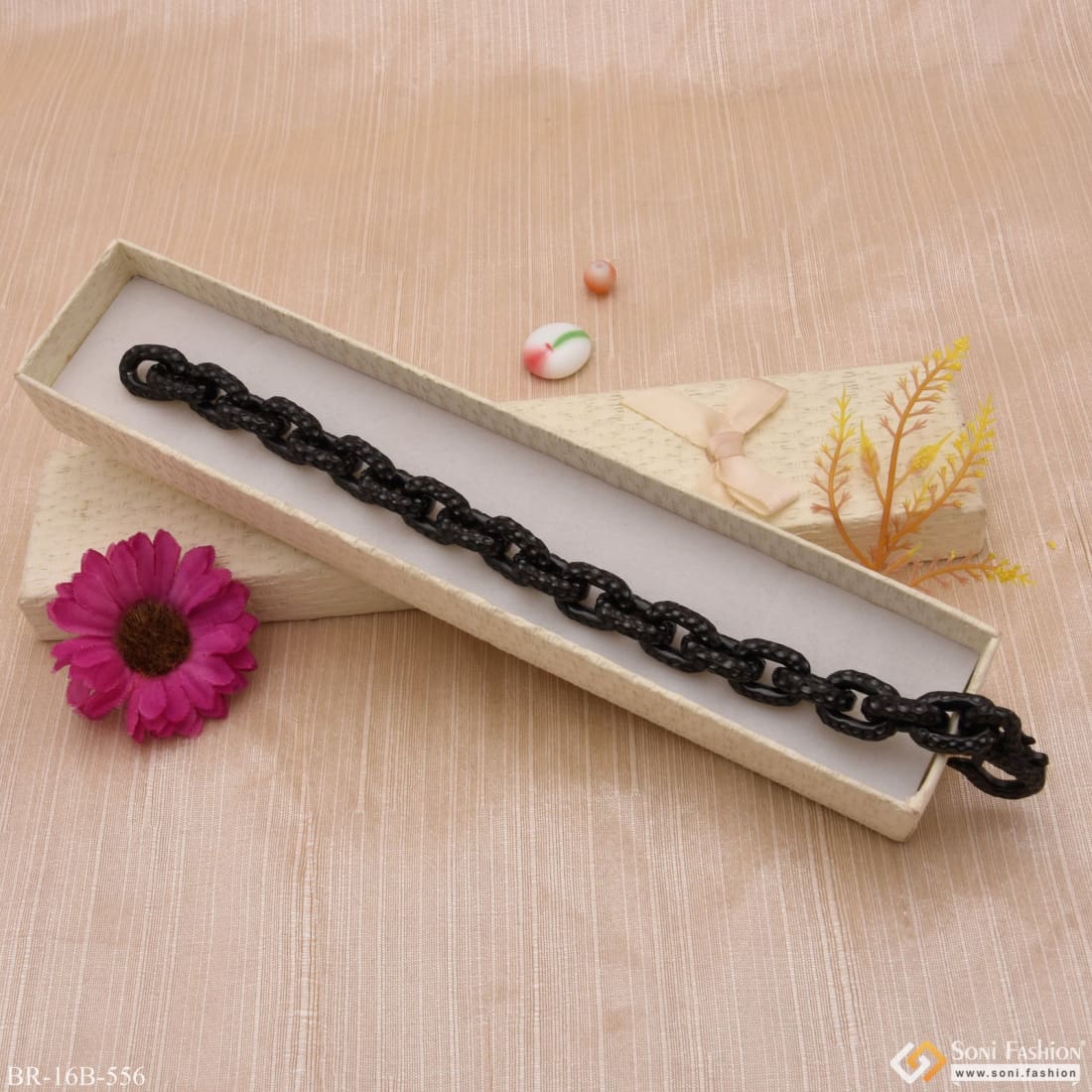 Ring into Ring Attention-Getting Design Silver & Black Color Bracelet - Style B556 - Image 2