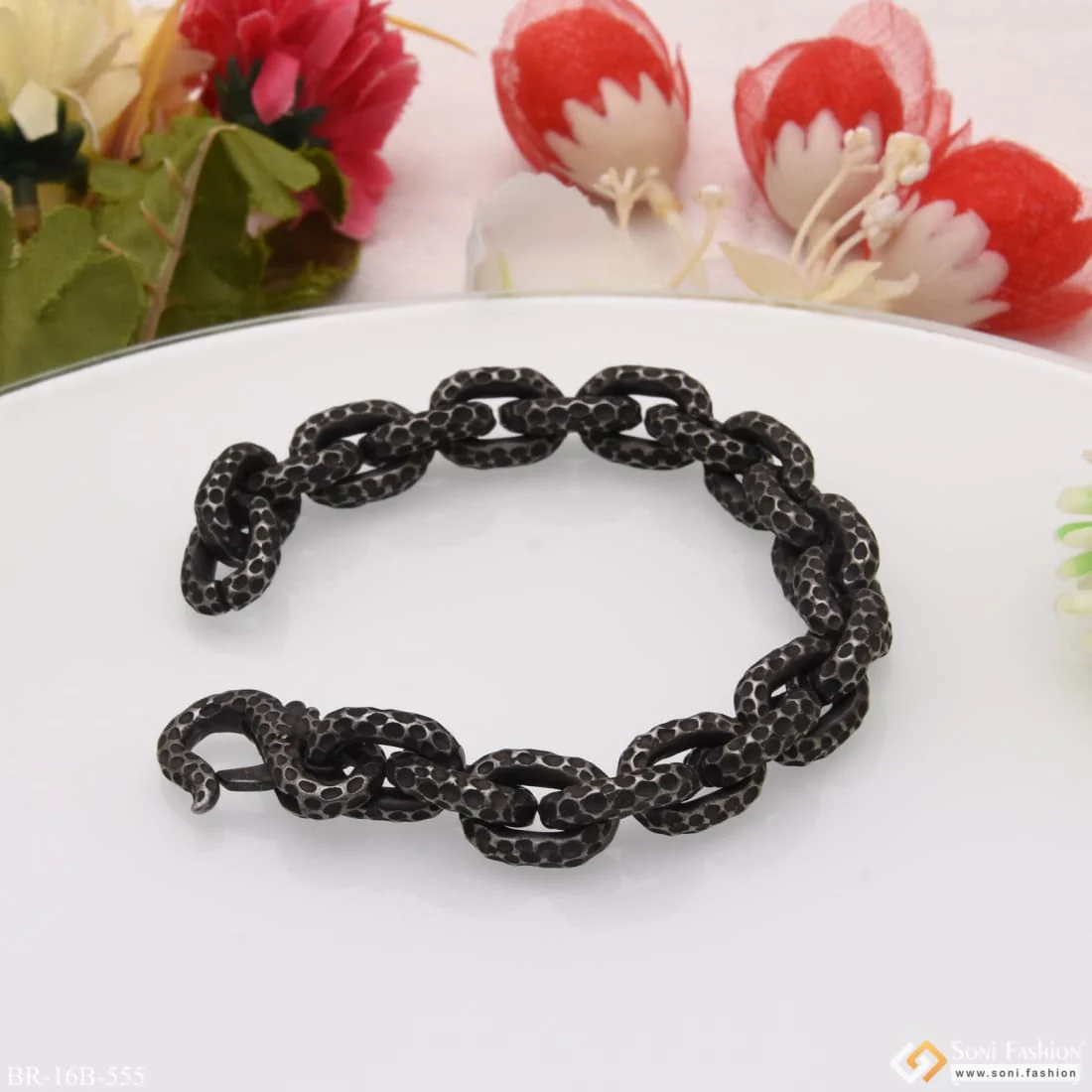 Ring into Ring Fancy Design High-Quality Black Color Bracelet for Men - Style B555 - Image 4