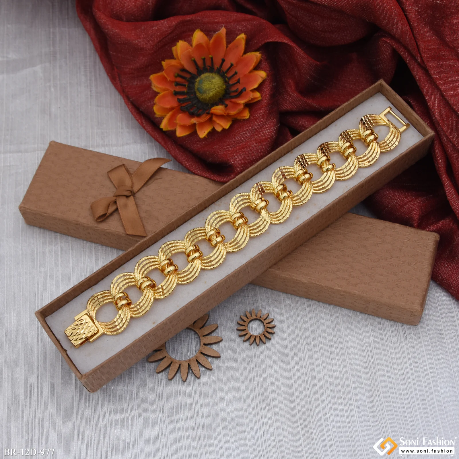 Ring Into Ring Gold Plated Link Bracelet for Men - Style D977 - Image 5