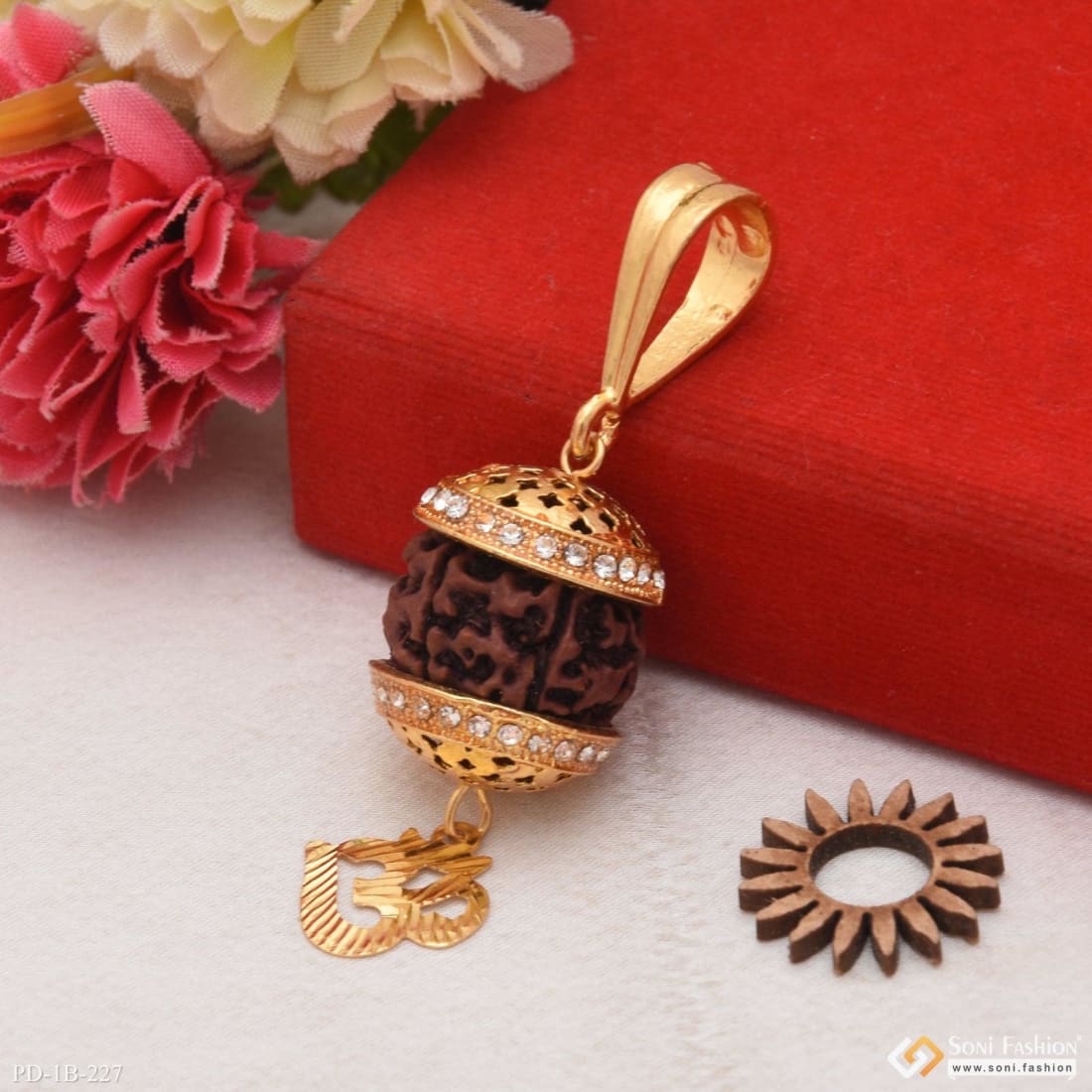 Om With Big Rudraksh Fashionable Design Gold Plated Pendant For Men - Style B227 - Image 5