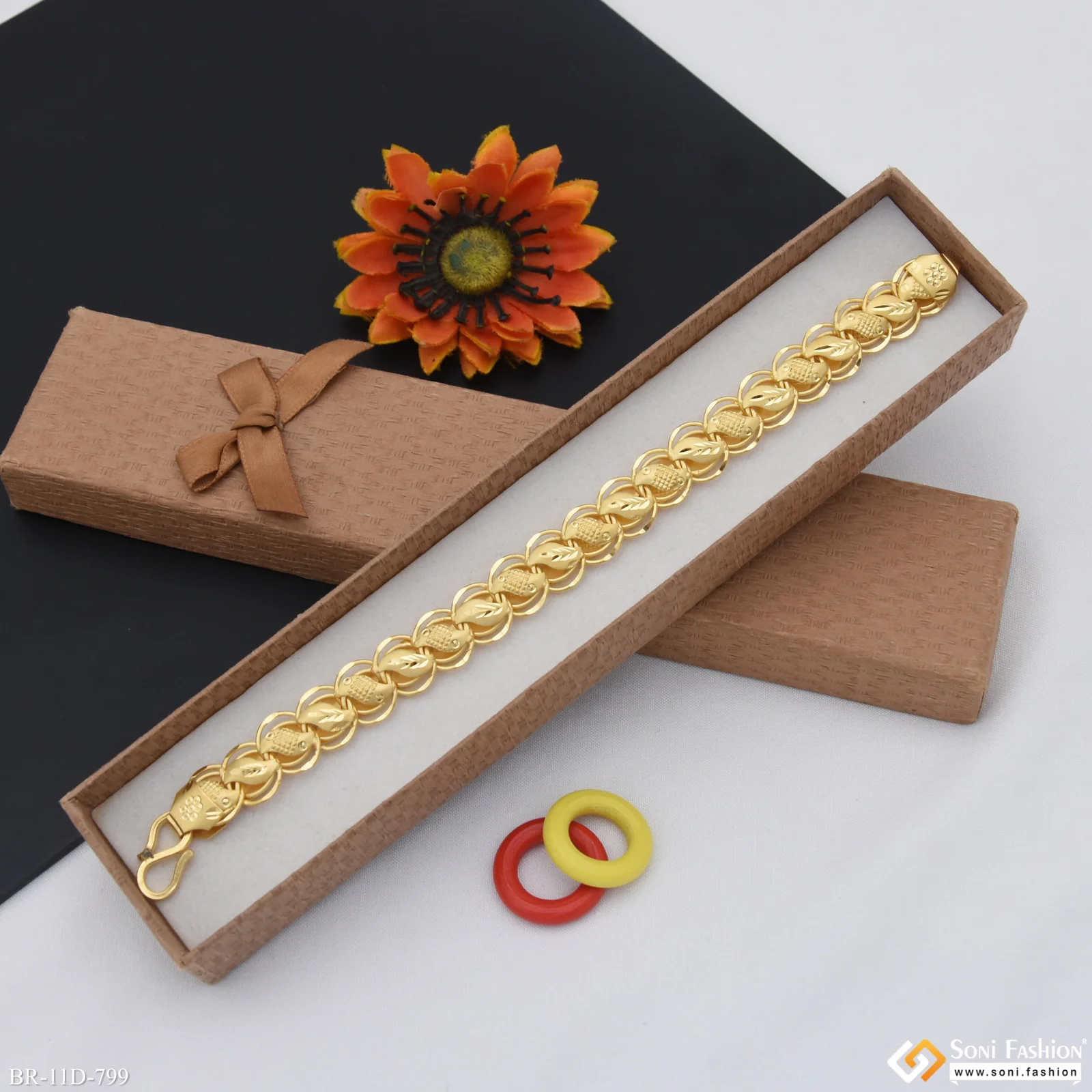 Sophisticated Design Gold Plated Kohli Bracelet for Men - Style D799 - Image 3