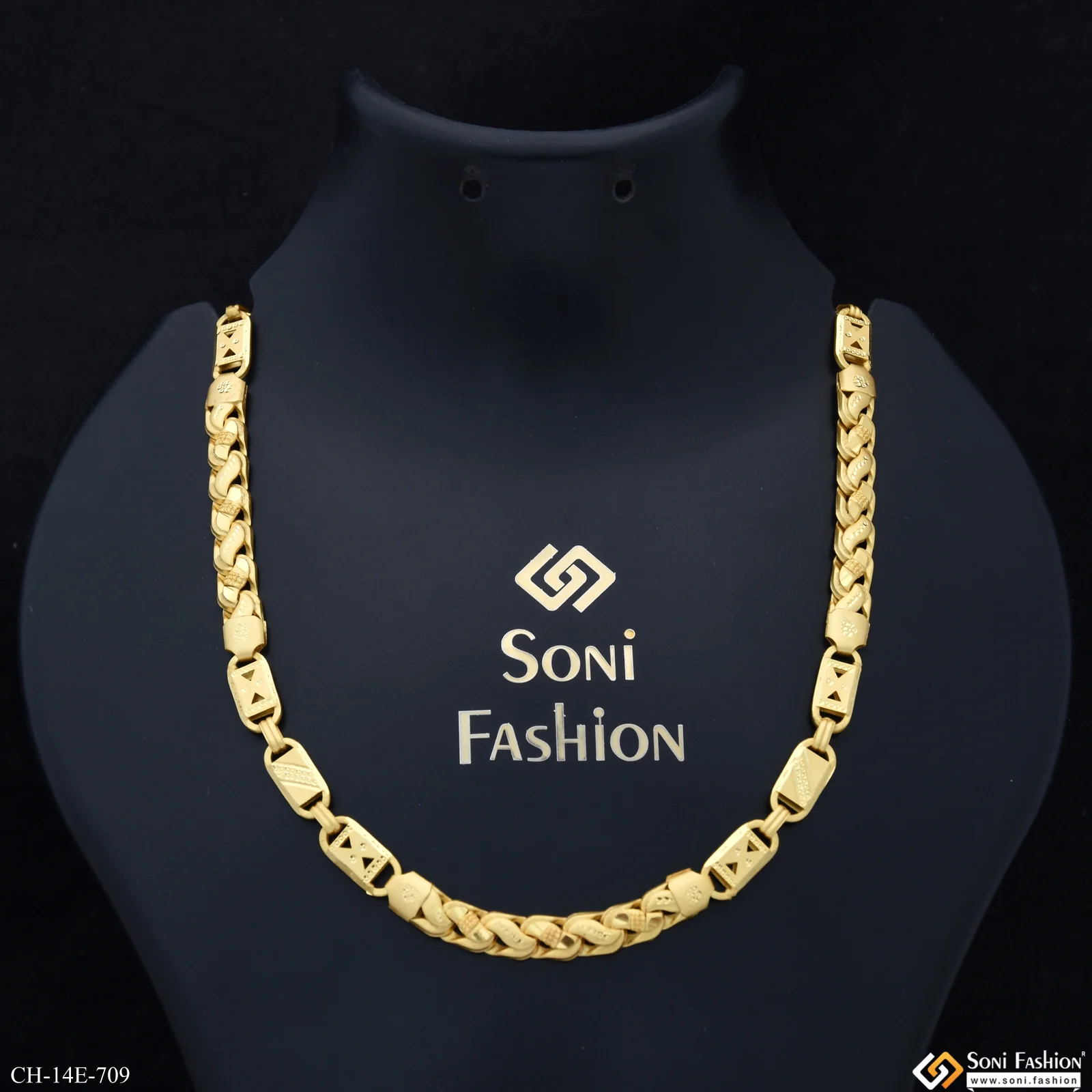 Sophisticated Design Gold Plated Pokal Nawabi Chain for Men - Style E709