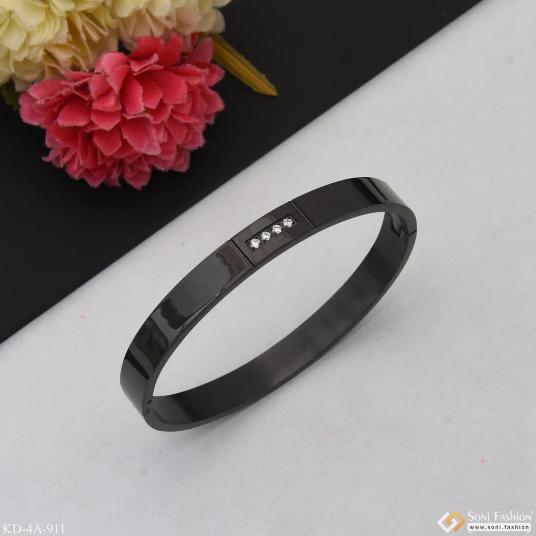 Streamlined Design Superior Quality Black Color Kada for Men - Style A911 - Image 2