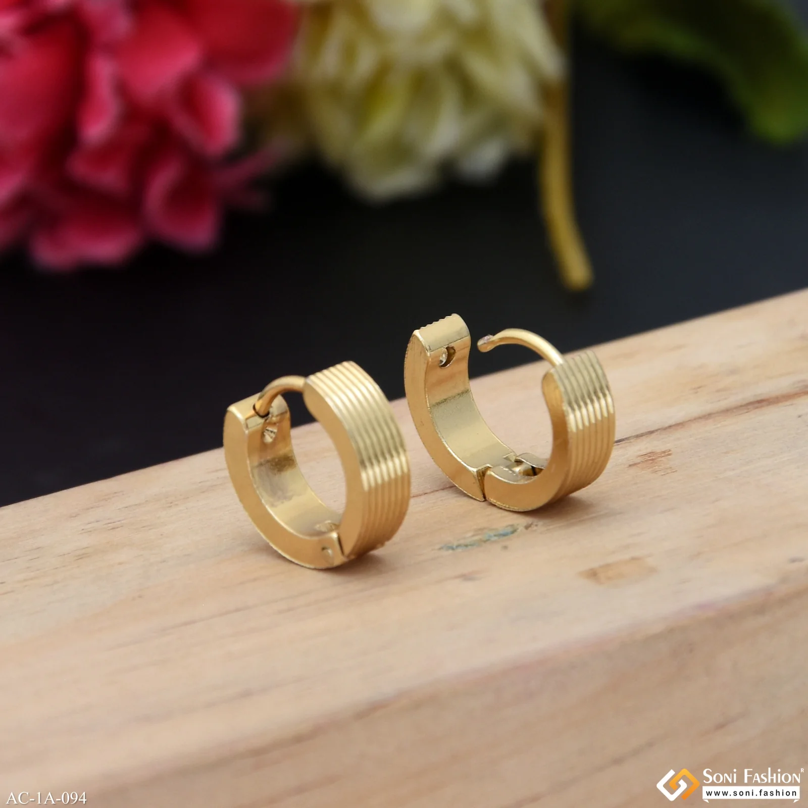 Striped Design Golden Stainless Steel Stud Earring For Men (2 Pc) - Style A094 - Image 5