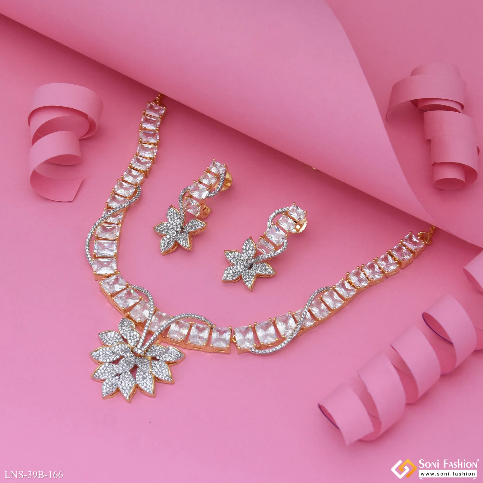 Stunning Design Gold Plated Diamond Necklace Set for Ladies - Style B166 - Image 6