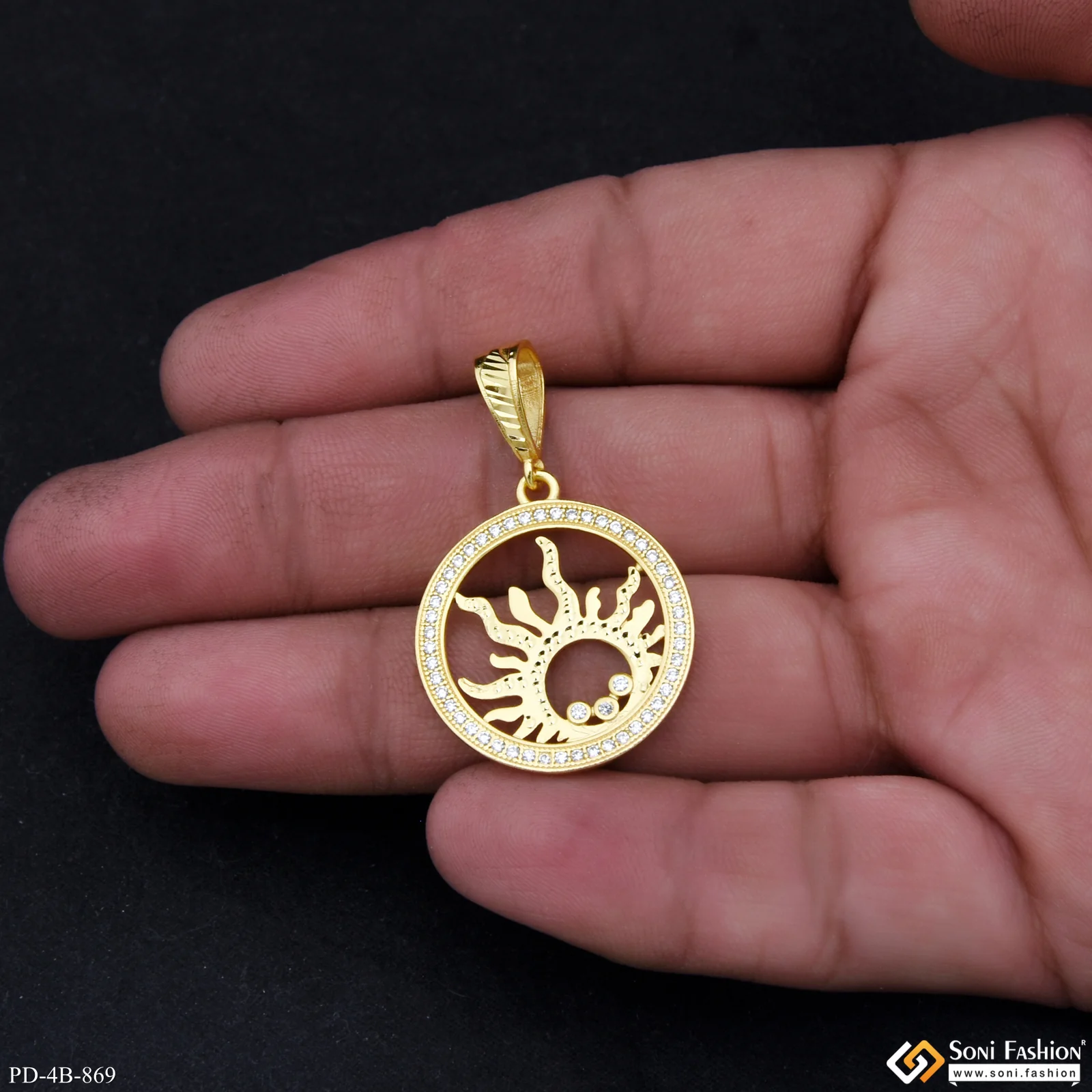 Sun Gorgeous Design Gold Plated Pendant for Men - Style B869